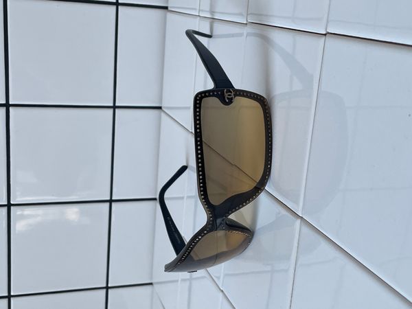 Vintage CHANEL Sunglasses Y2K Vintage Framed Mask Sequins S0009