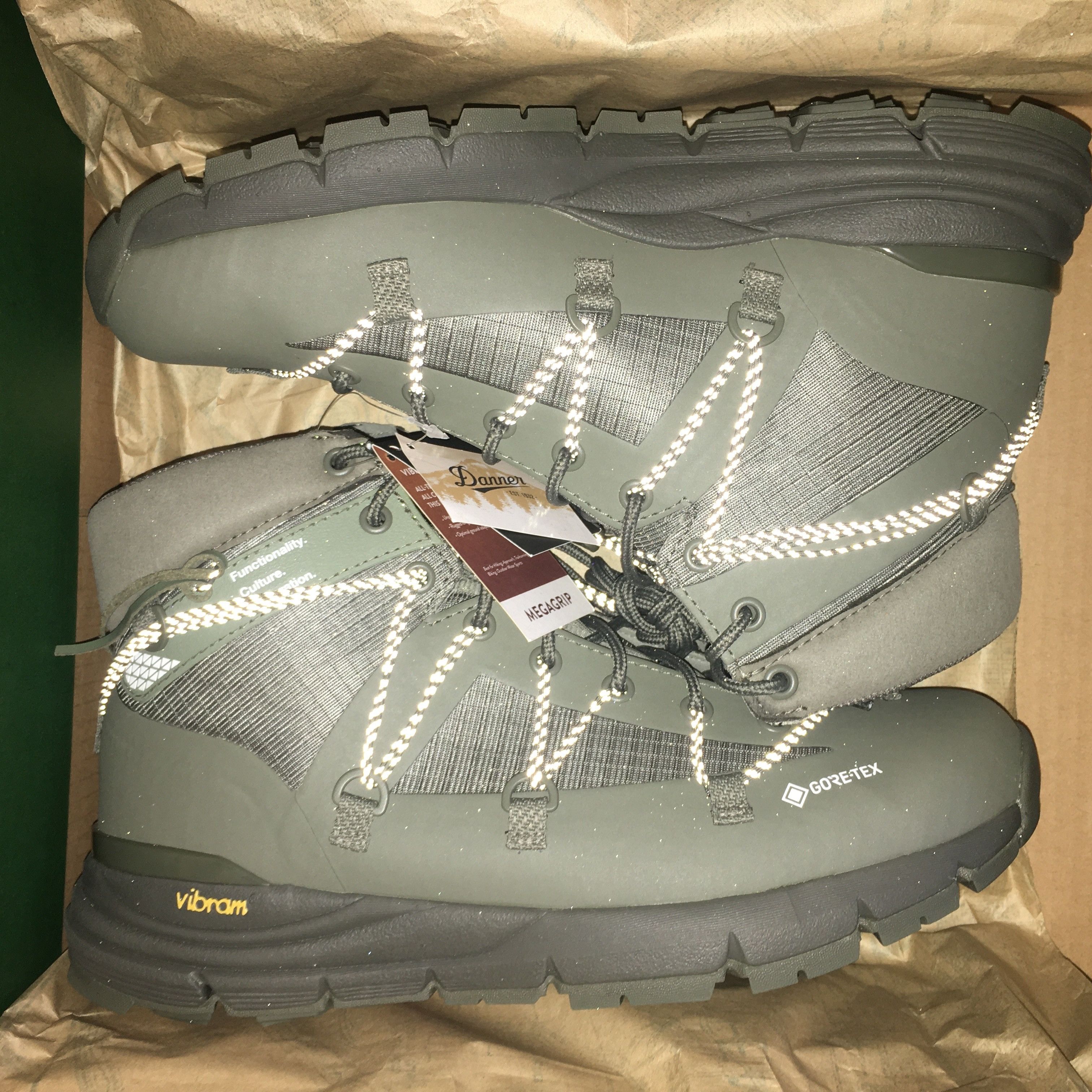 Danner × F/CE × Goretex F/CE. x DANNER GORETEX HYBRID BOOT VIBRAM Size US 9 / EU 42 - 4 Thumbnail