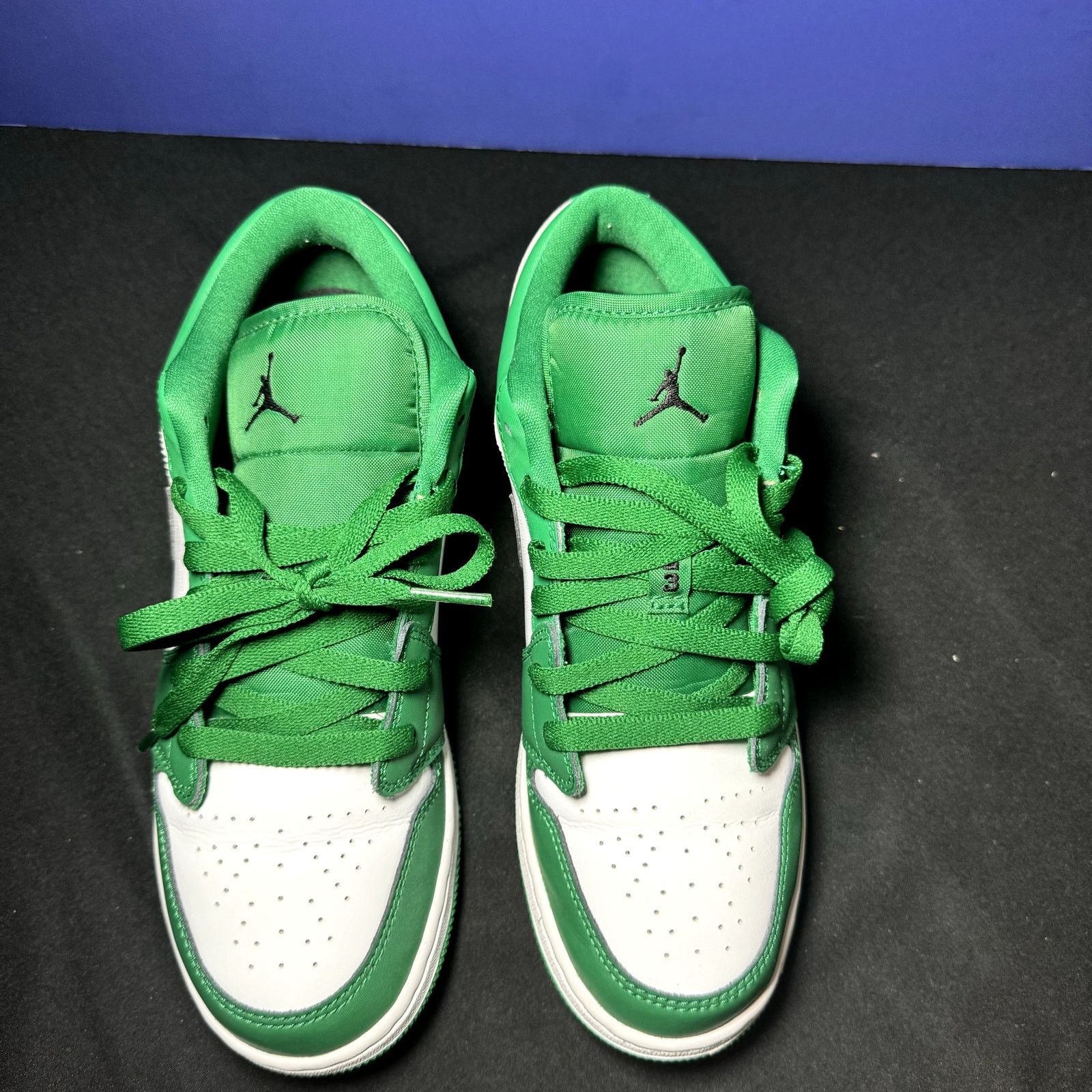 Jordan Brand × Nike Size 6.5 - Nike Air Jordan 1 Low GS Pine Green Men's Shoes Size US 6.5 / EU 39-40 - 4 Thumbnail