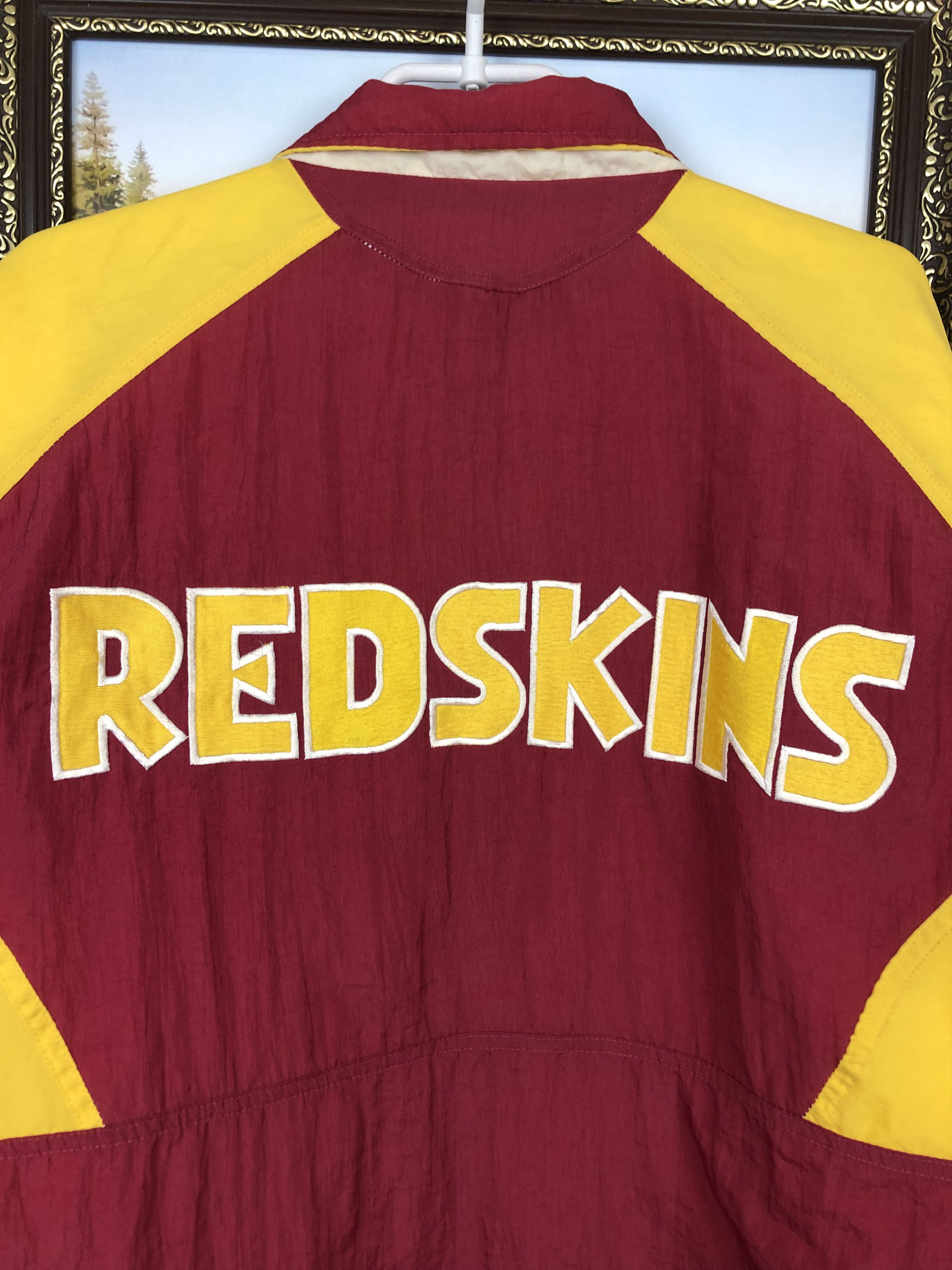 Vintage Vintage 90's NFL Washington Redskins Apex Jacket Mens Size US XXL / EU 58 / 5 - 2 Thumbnail