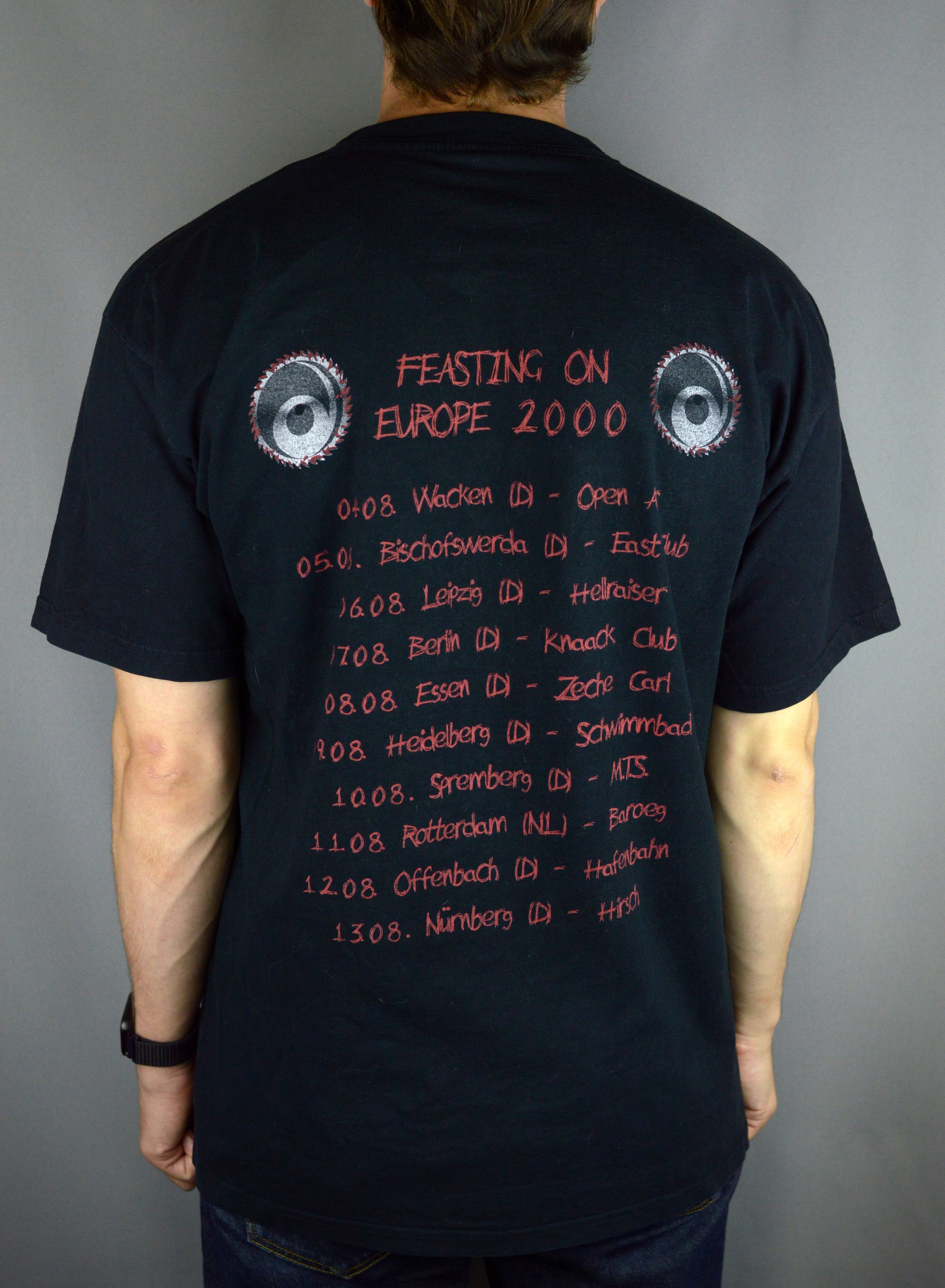 Vintage Vintage Six Feet Under Feasting On Europe 2000 t shirt Size US L / EU 52-54 / 3 - 2 Thumbnail