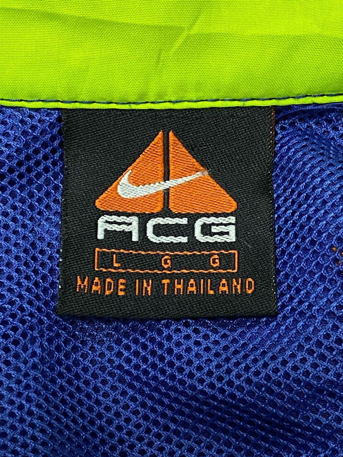 Nike Vintage Nike ACG Anorak Nylon Windbreaker Hoodie Jacket Size US L / EU 52-54 / 3 - 12 Thumbnail