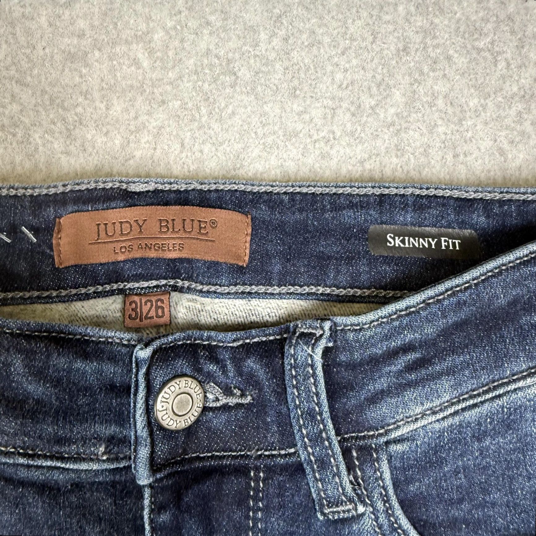 Lucky Brand Lucky Brand Judy Blue Women’s 3/26 Skinny Fit Dark Wash Ankle Length Blue Jeans, Size 26, Regular, Blue, Jeans, Women's Size 26" / US 2 / IT 38 - 2 Thumbnail