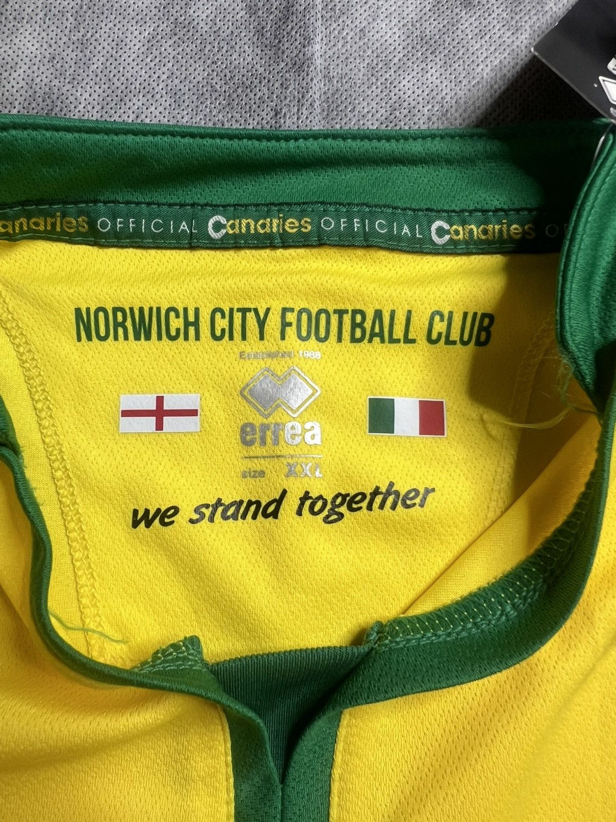 Errea Norwich City Football Shirt Errea XXL Home Kit Jersey 2016 Size US XXL / EU 58 / 5 - 14 Thumbnail