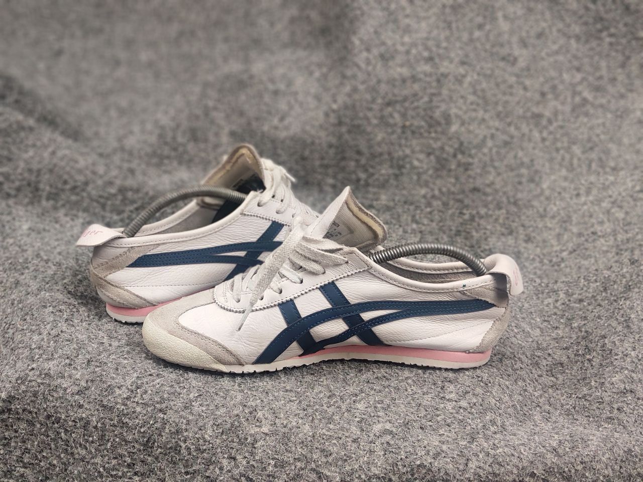Asics Vintage Asics Onitsuka Tiger Mexico 66 Japan Sneakers Y2K Size US 7 / IT 37 - 15 Thumbnail