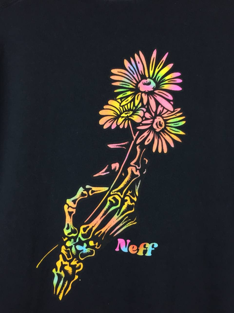 NEFF × Vintage NEFF Skeleton Hand Flower Graphic Tee Size XL Size US XL / EU 56 / 4 - 3 Thumbnail