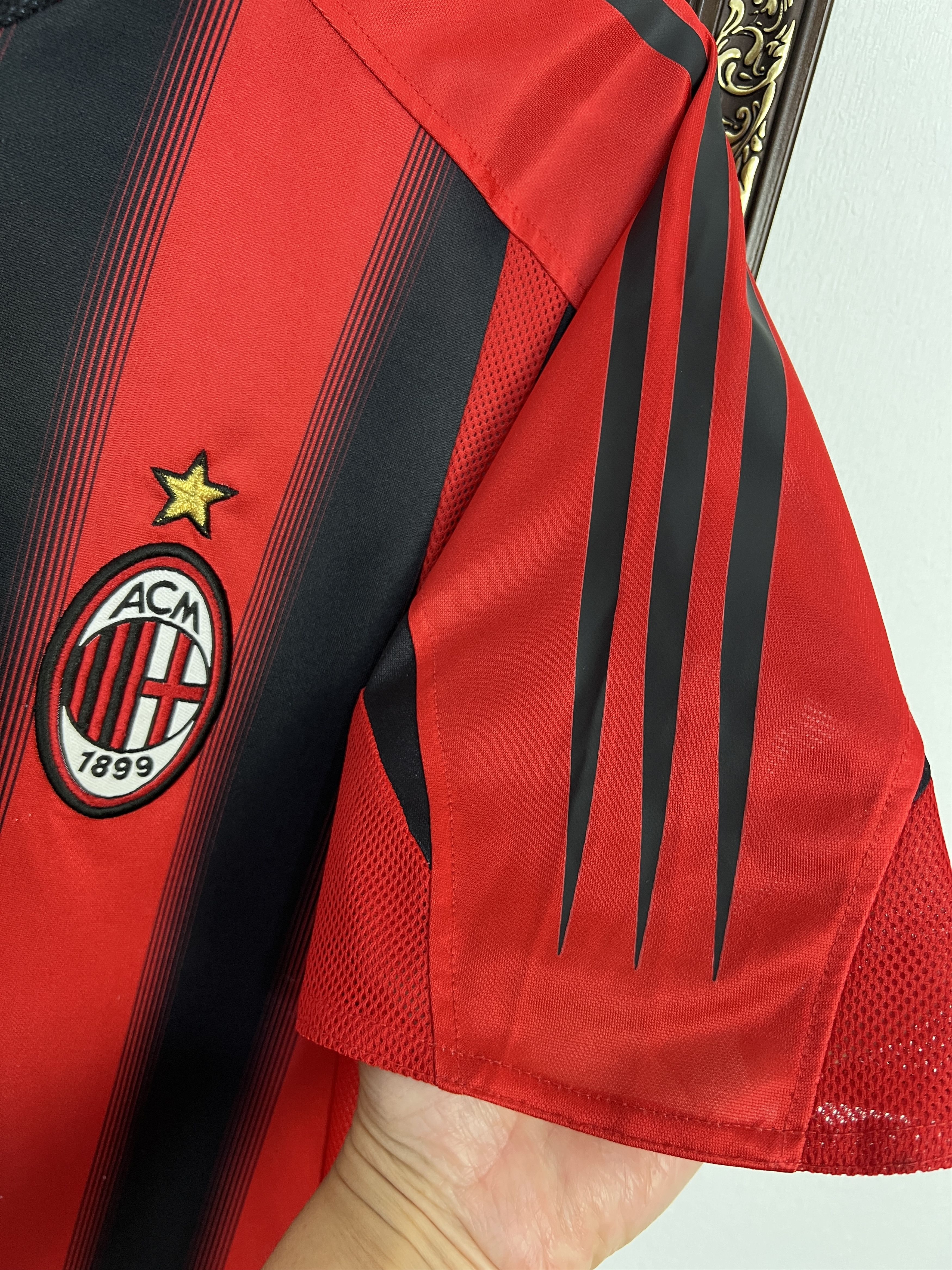 Adidas AC Milan Home football shirt 2004 Soccer Adidas Maglia Mens Size US S / EU 44-46 / 1 - 4 Thumbnail