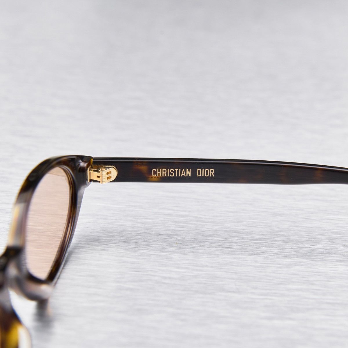 Dior DIOR DIORPACIFIC R1I 20L0 SUNGLASSES Size ONE SIZE - 4 Thumbnail