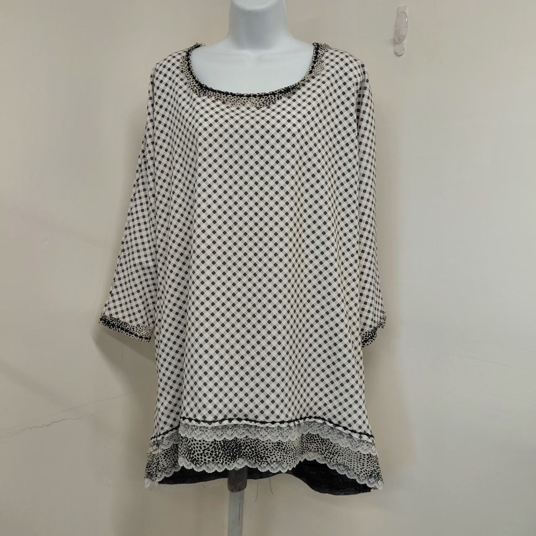 Vintage VINTAGE Unbranded Blouse Womens XL Black/White Check Long Sleeve Boho Lagenlook Angel Pattern Tie? Size XL / US 12-14 / IT 48-50 - 2 Thumbnail