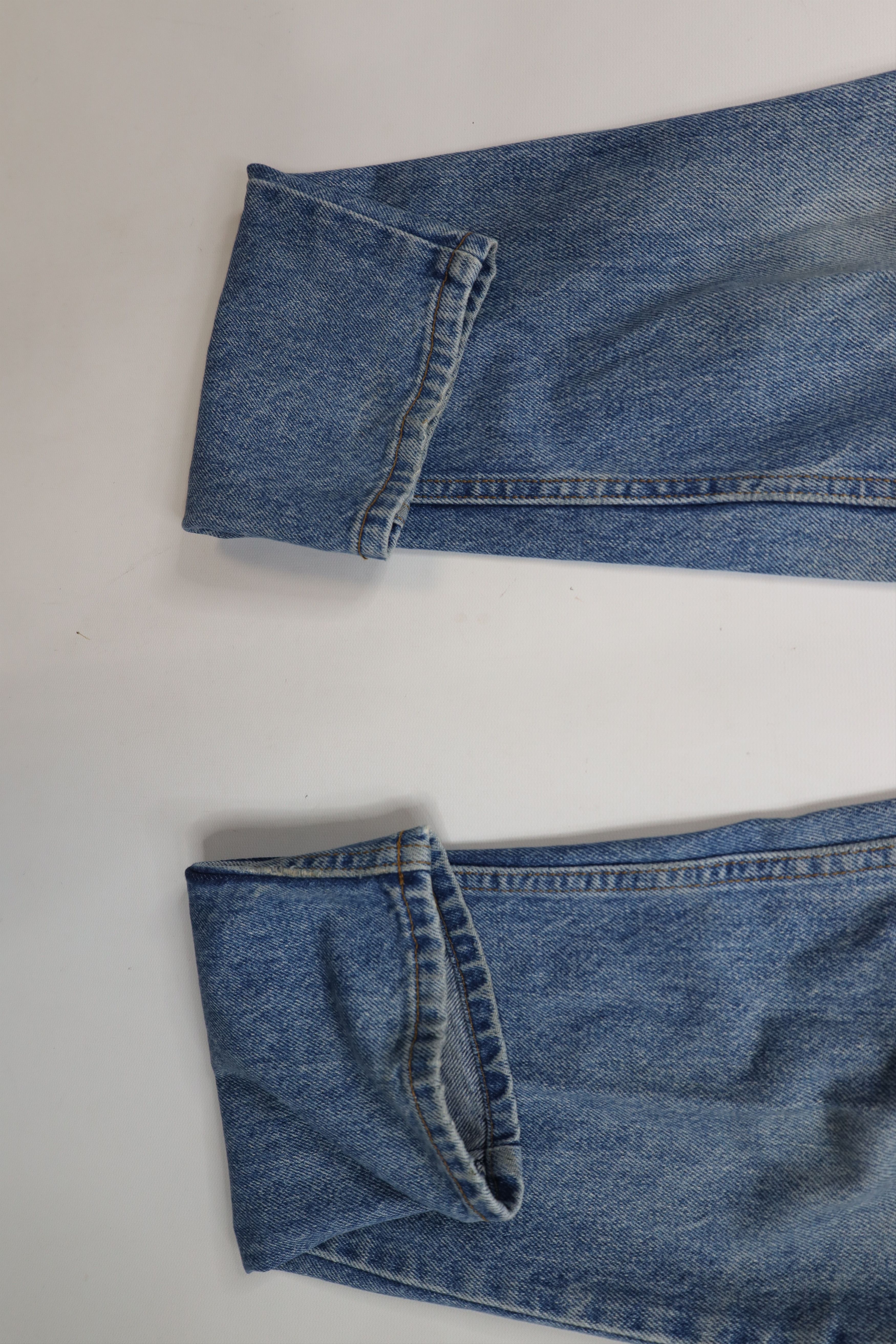 Guess × Vintage Vintage 90s Guess Tapered Leg Button Fly Denim Jeans USA Size US 30 / EU 46 - 5 Thumbnail