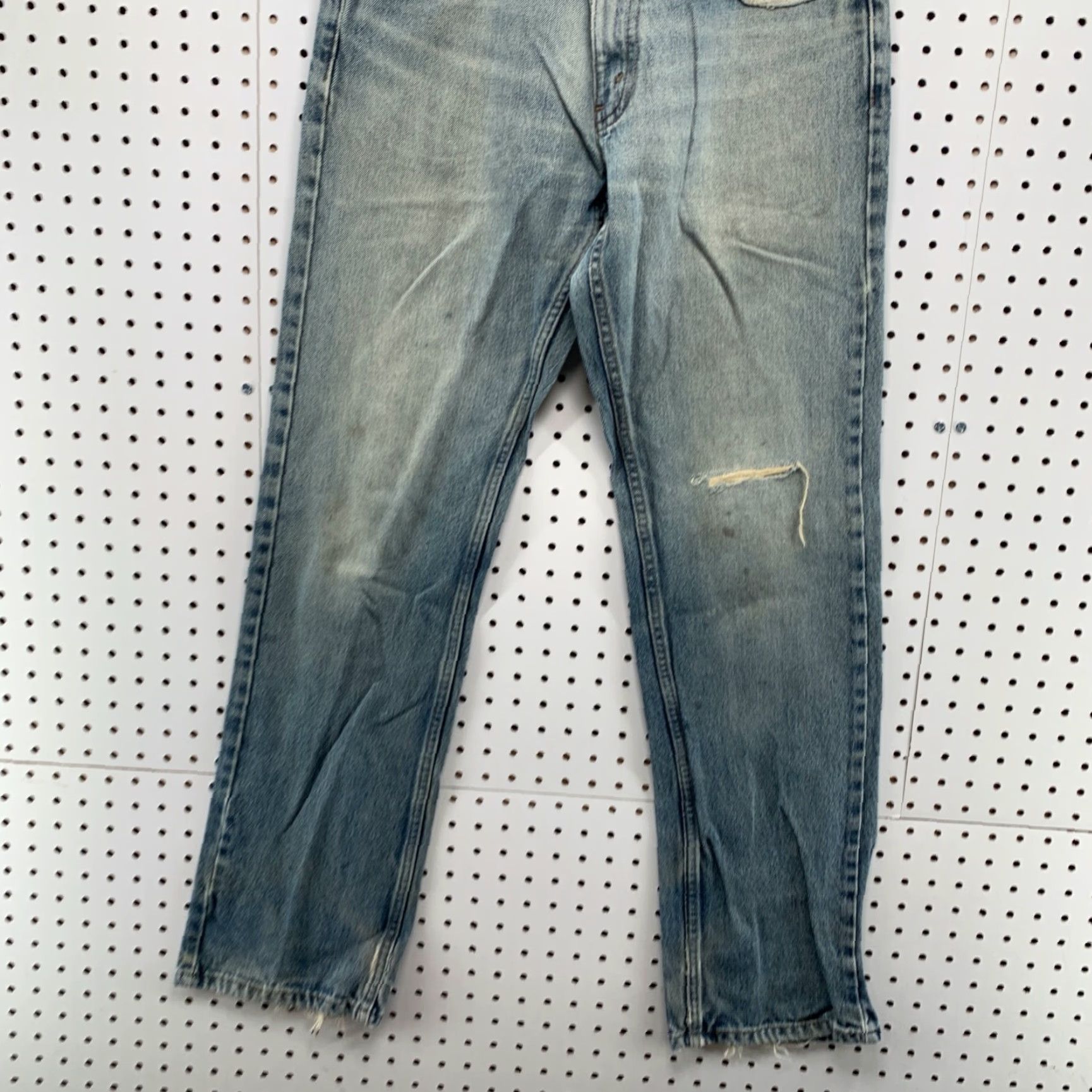 Levi's Levi's Jeans Main Selling Point: 281 Straight Fit Mens - Size 32x31 - Medium Wash Distressed - Denim Shirt? Size US 32 / EU 48 - 7 Thumbnail