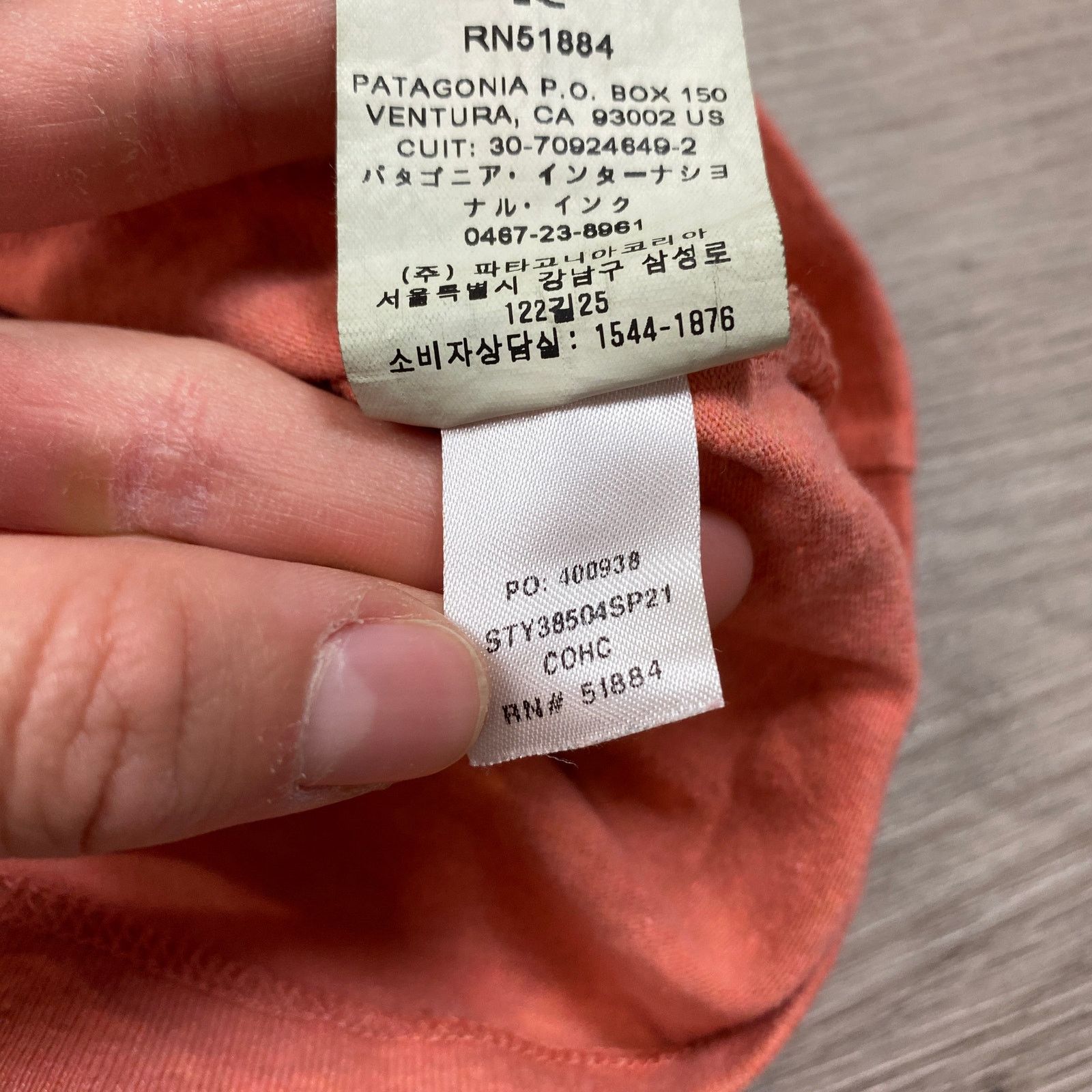 Patagonia Patagonia P-6 Logo Regular Fit Responsibili-tee Shirt Mens S Size US S / EU 44-46 / 1 - 9 Thumbnail