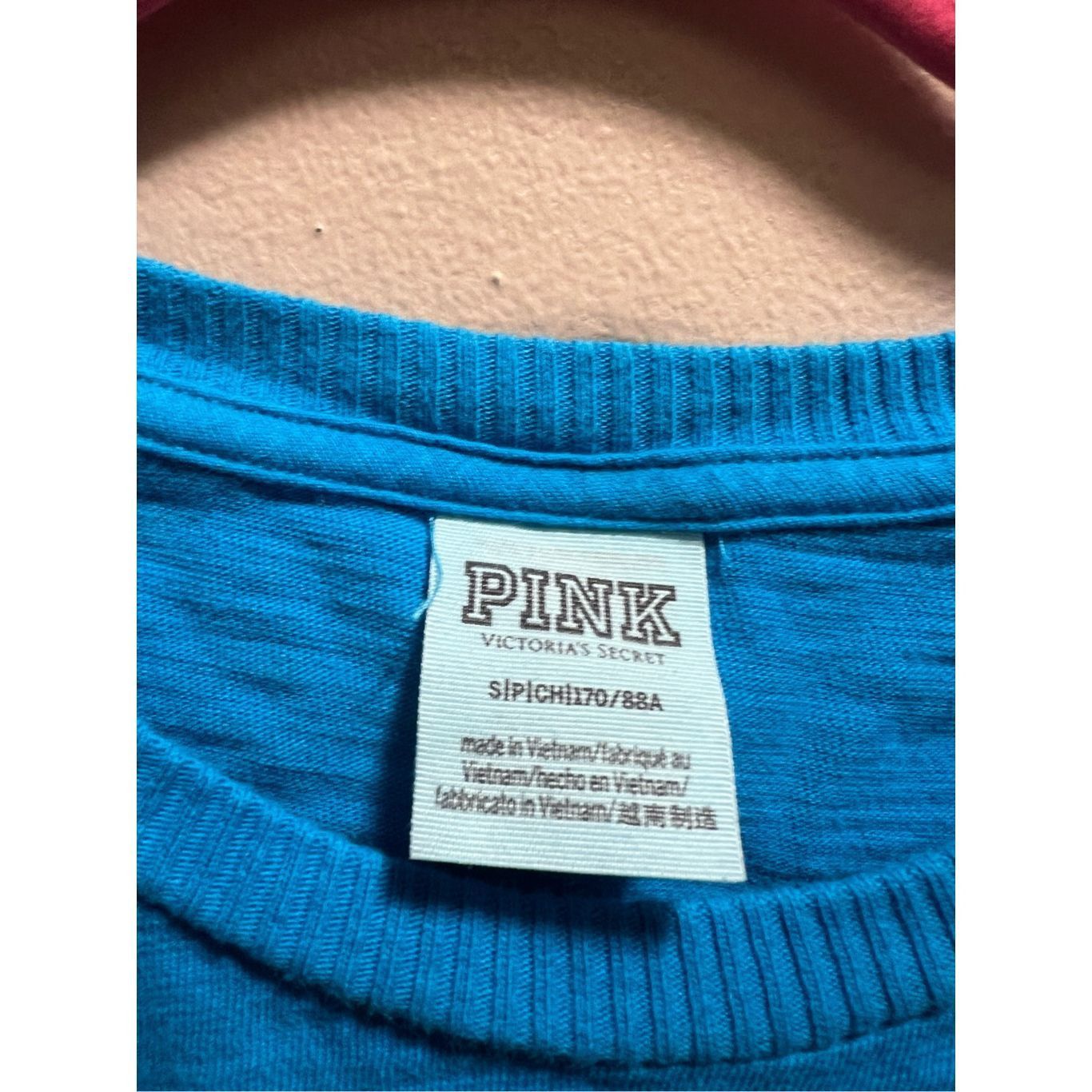 Pink PINK By Victoria’s Secret Blue Cropped T-Shirt Woman’s Size Size S / US 4 / IT 40 - 5 Thumbnail