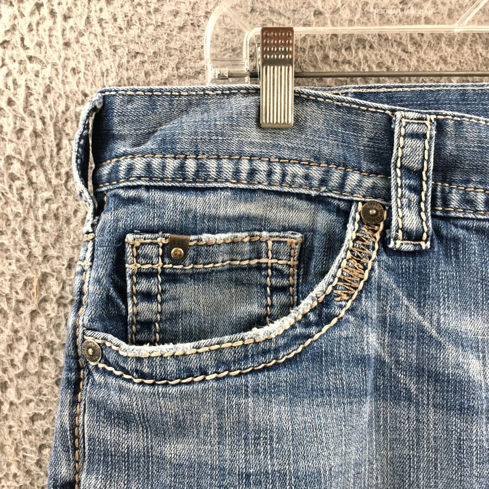 Silver Jeans Co. Silver Straight Jeans Mens 36x32 Blue Mid Rise Zip Fly Pockets Jeans Mens Regular Classic Straight 5-Pocket Denim Cotton 38 in Waist Size US 36 / EU 52 - 3 Thumbnail