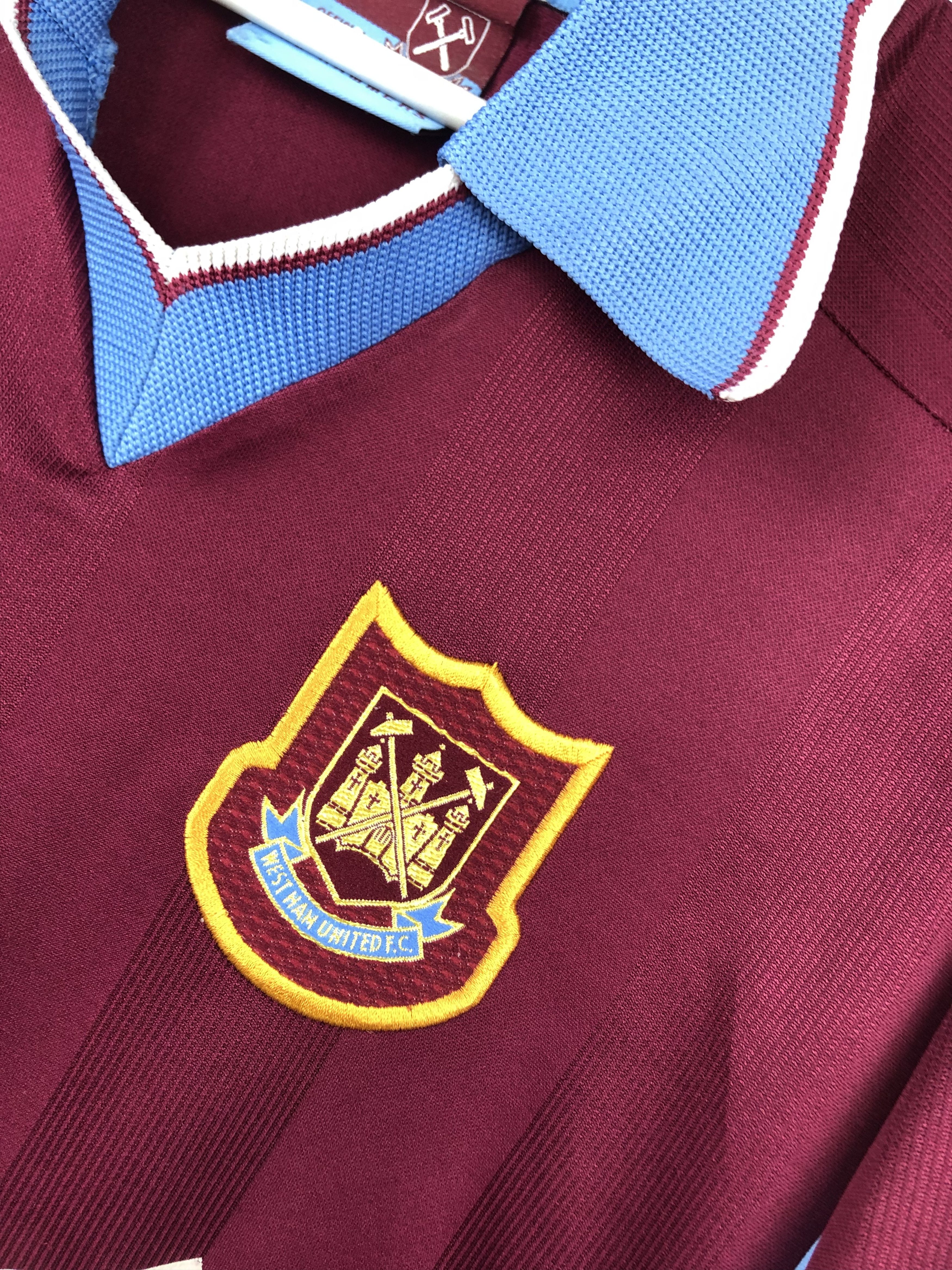 Vintage West Ham United Home football shirt 1998 Soccer Jersey Pony Size US XL / EU 56 / 4 - 6 Thumbnail