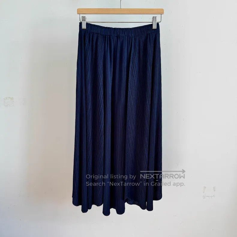 Issey Miyake size:5 Blue Skirt