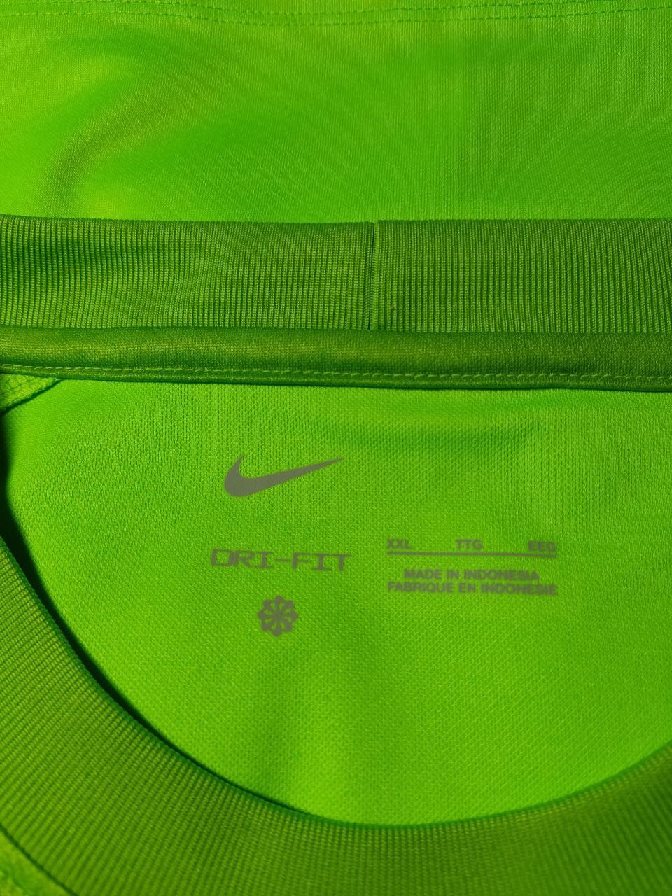 Nike Galatasaray Goalkeeper jersey 2022/23 DM1691-398 SIZE 2XL Size US XXL / EU 58 / 5 - 3 Thumbnail