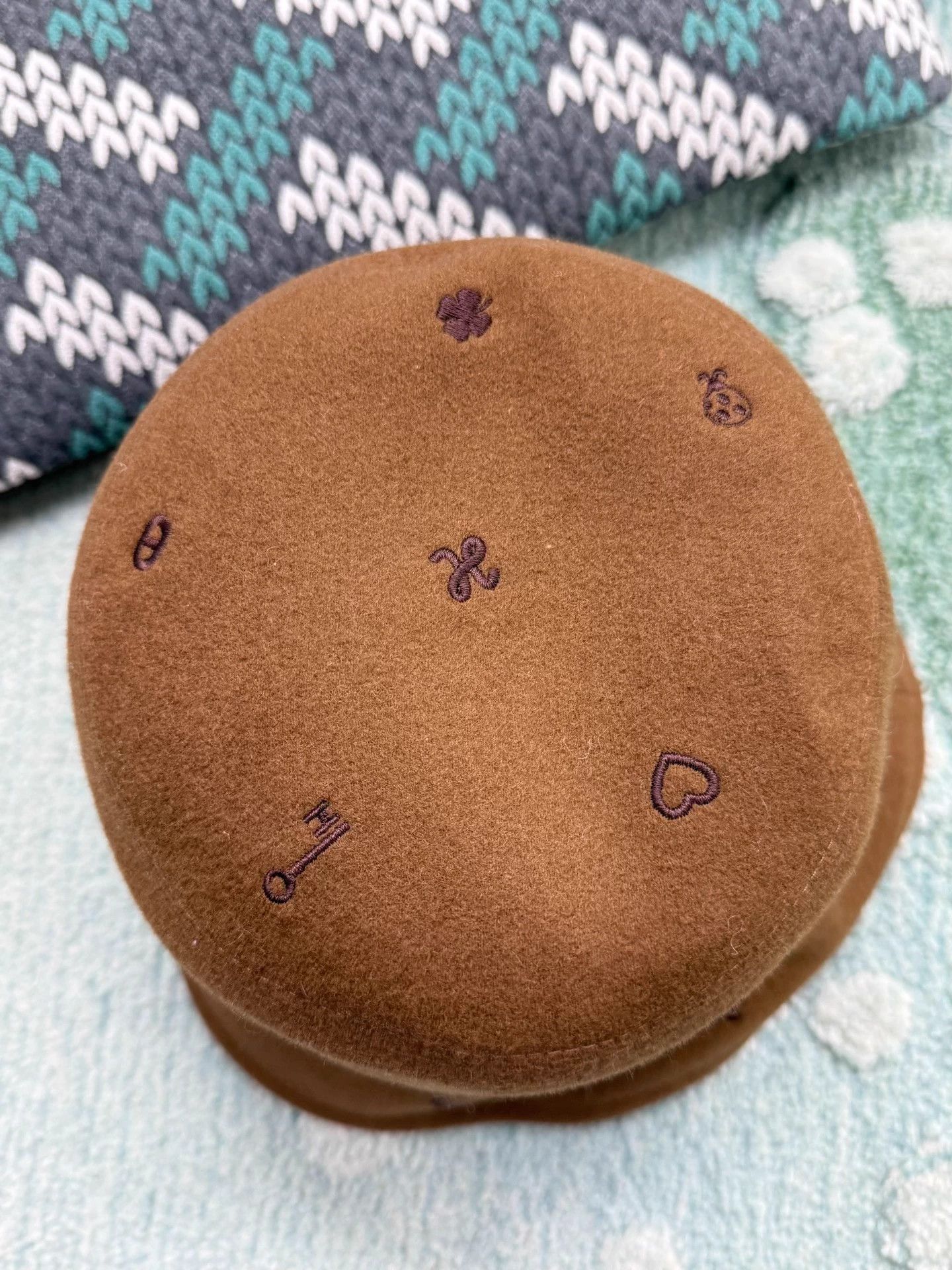 Hermes Hermes Khaki Embroidered Cashmere Fisherman Hat 57 Size ONE SIZE - 3 Thumbnail