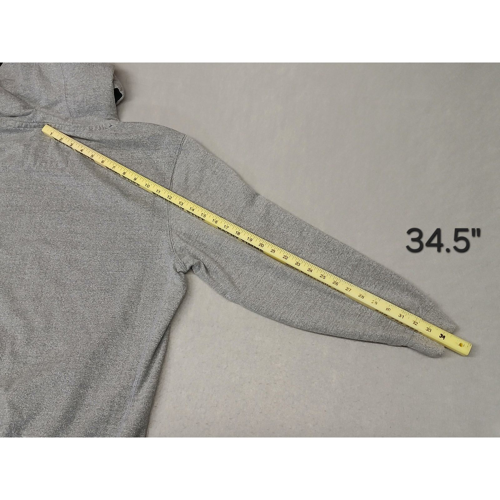 Other Champ Sports Gear (2XL) Men's Gray Pullover Hoodie Size US XXL / EU 58 / 5 - 6 Thumbnail