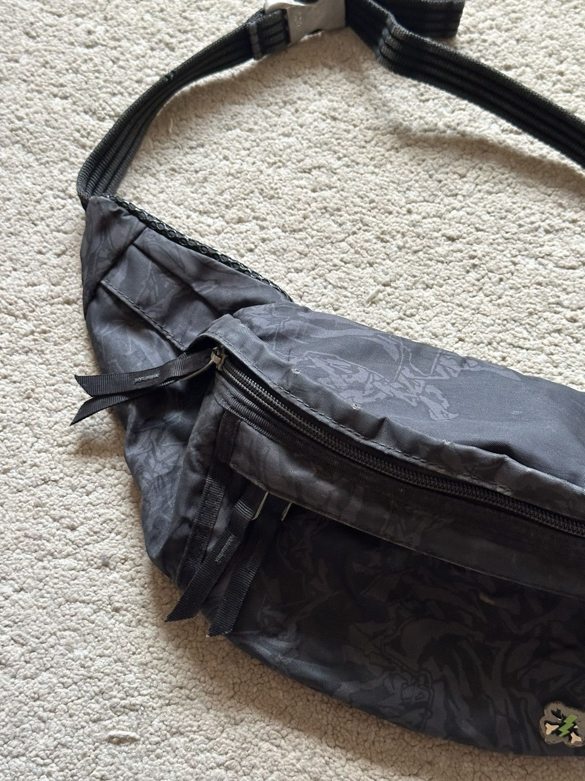 Undercover SS2001 Chaotic Discord Waist / Sling Bag Size ONE SIZE - 9 Thumbnail