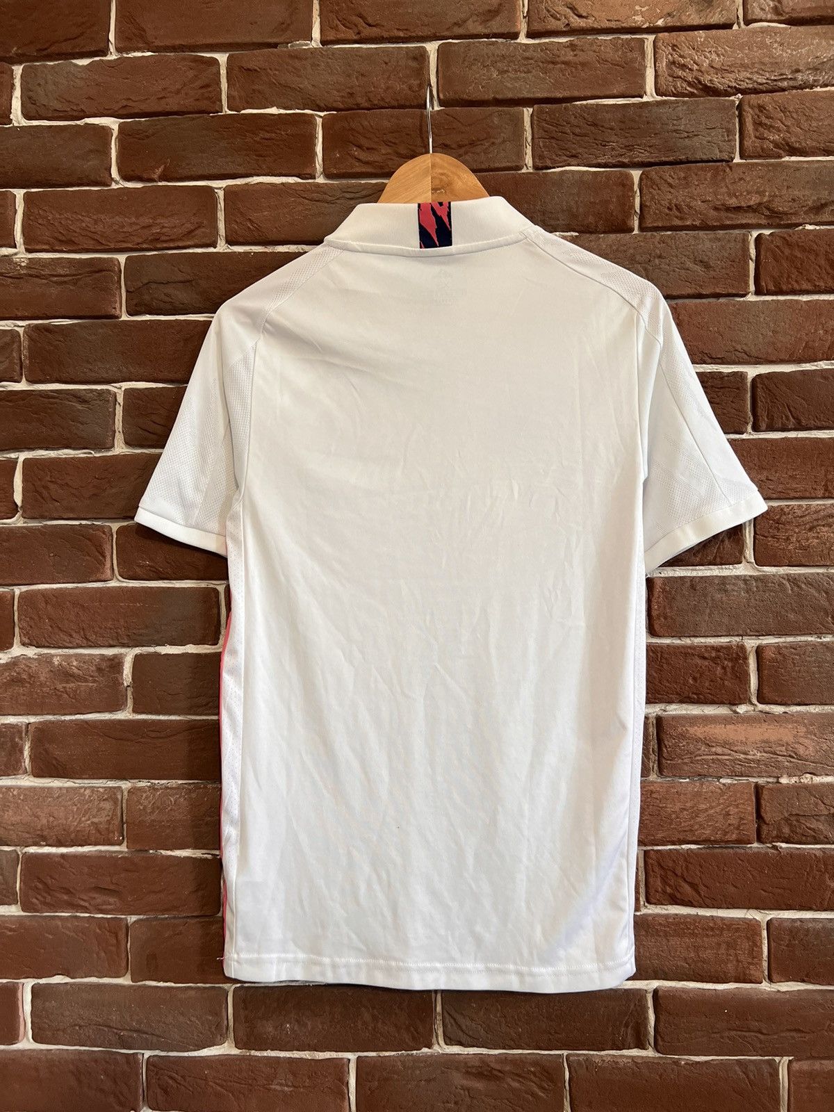 Other Adidas Real Madrid 2021/22 Football Jersey XS Hype Soccer Size US XS / EU 42 / 0 - 2 Thumbnail