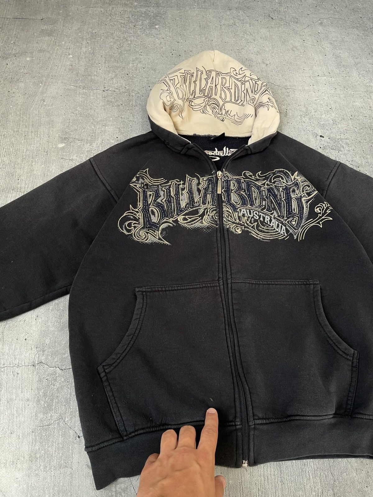 Billabong Y2K Billabong Zip Up Japanese 🇯🇵 Distressed Hoodie Size US L / EU 52-54 / 3 - 10 Thumbnail