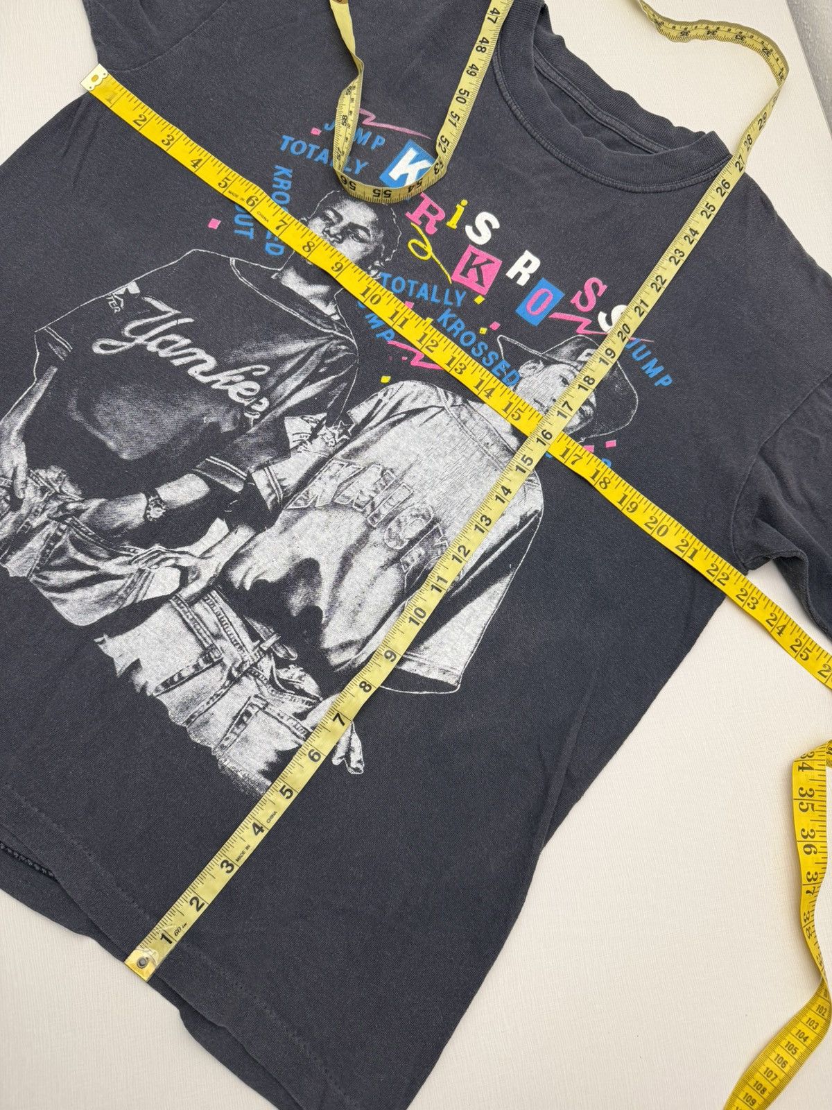 Rap Tees Vintage 90s Kris Kross Totally Krossed Out Rap Tee Rare L-XL Size US L / EU 52-54 / 3 - 7 Thumbnail
