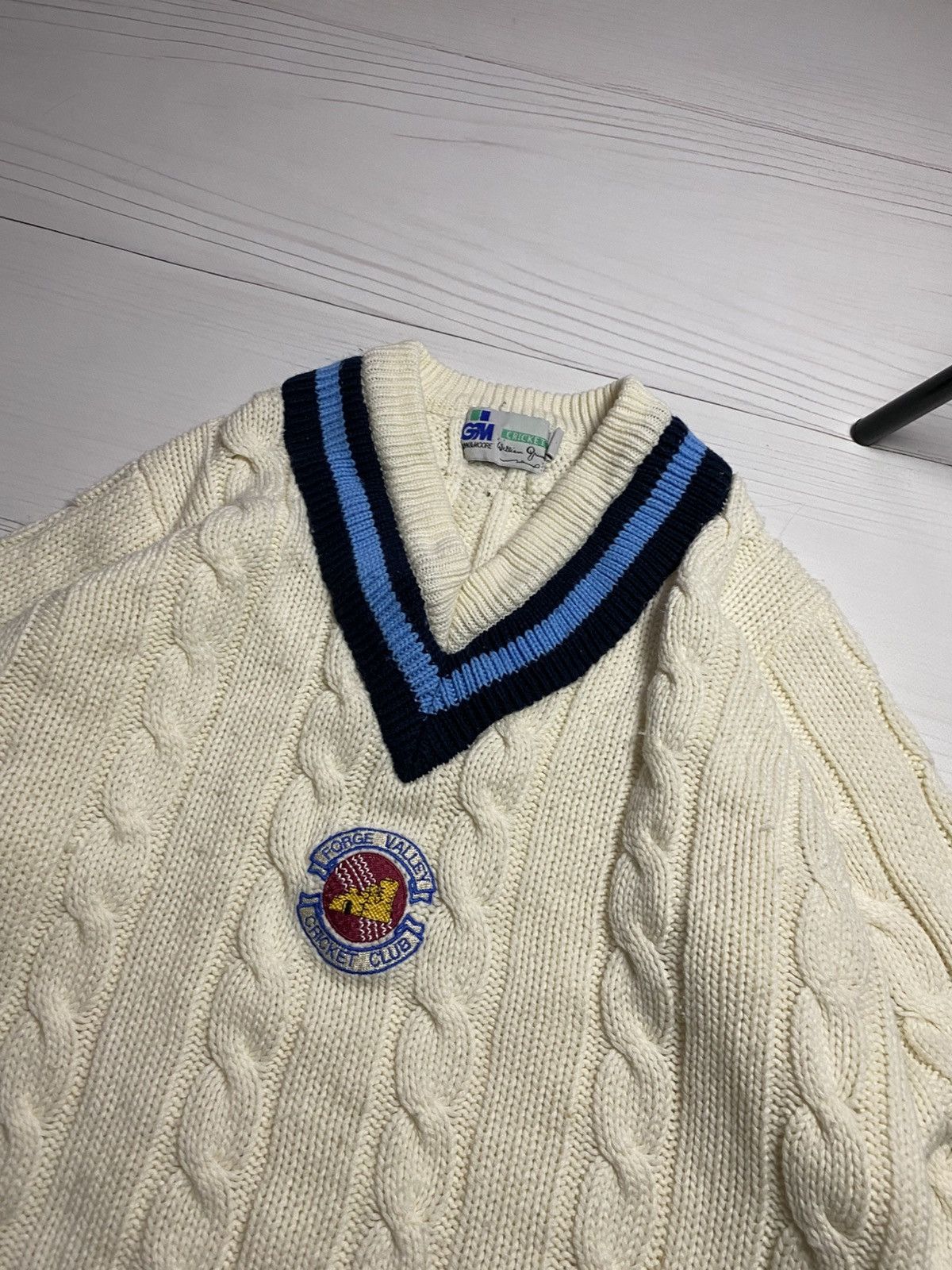 Vintage Vintage GM Sweater V-Neck 80s George Valley Cricket Club Size US M / EU 48-50 / 2 - 5 Thumbnail