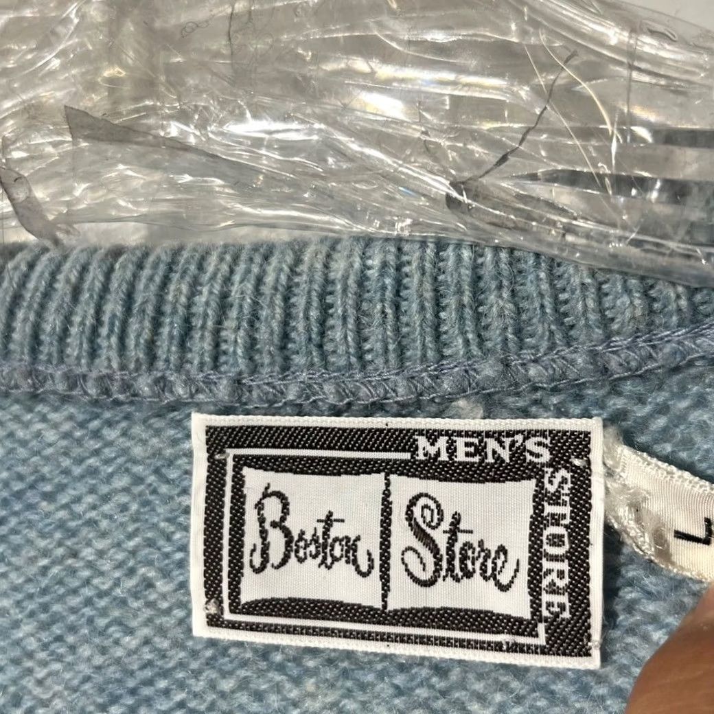 Vintage Vintage Boston Store 90s V-Neck Blue Pullover Wool Sweater Top Mens Large Size US L / EU 52-54 / 3 - 3 Thumbnail