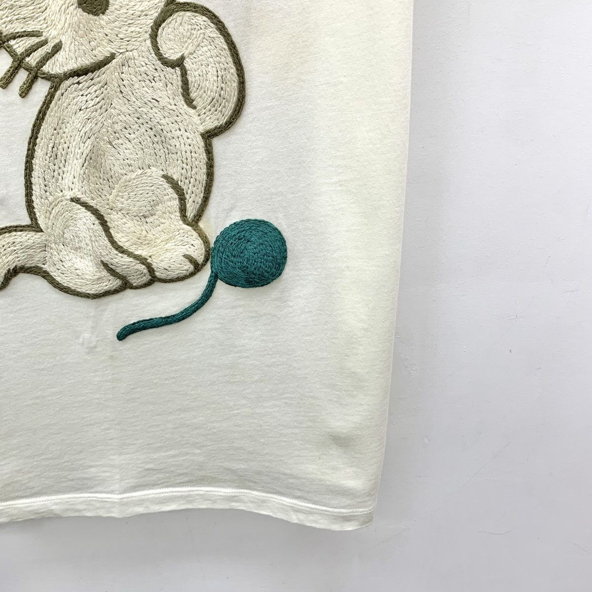 Gucci Gucci Off-white Cat Embroidered Short Sleeve T-shirt K26WX Size XXS / US 00 / IT 34 - 4 Thumbnail