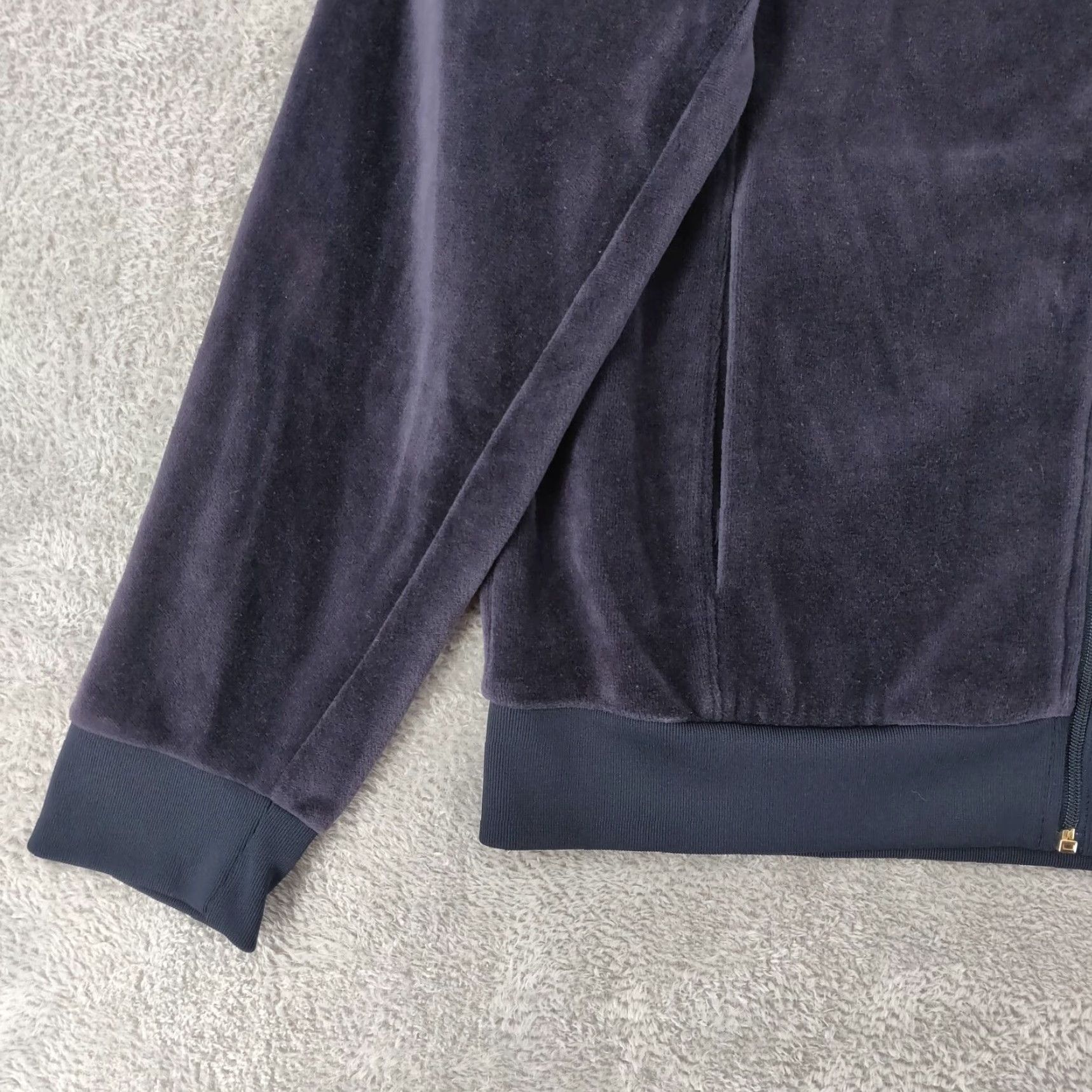 Juicy Couture VINTAGE Juicy Couture Velour Hoodie Jacket Womens L Blue Full Zip Rhinestones Size L / US 10 / IT 46 - 3 Thumbnail