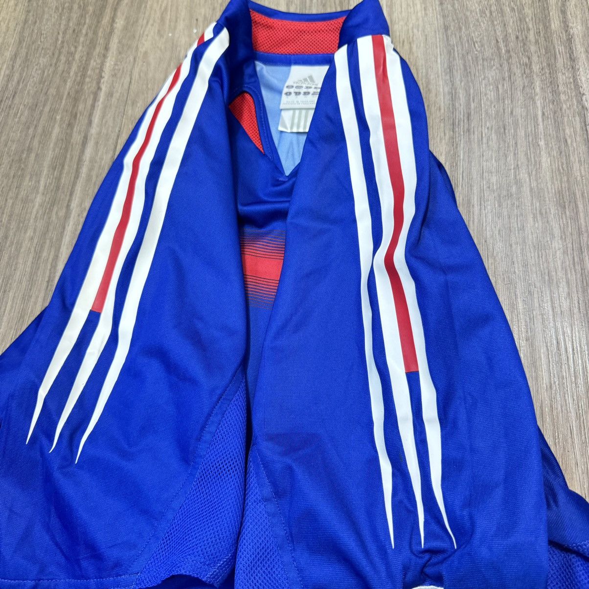 Adidas France 04/05 home shirt #10 Zidane Size US S / EU 44-46 / 1 - 5 Thumbnail