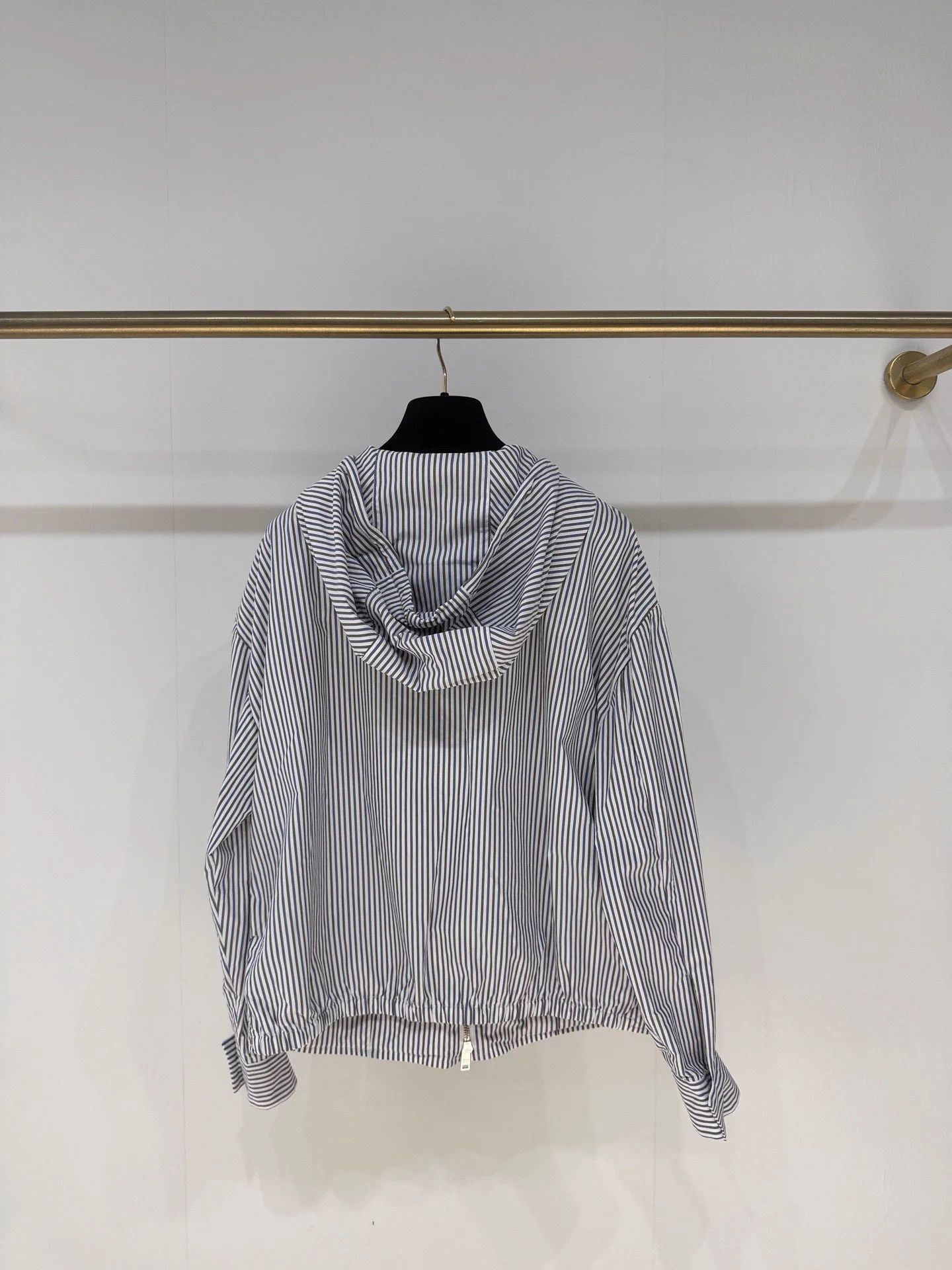 Prada Prada SS25 Hooded Triangle Logo Stripe Jacket 40 Size M / US 6-8 / IT 42-44 - 6 Thumbnail