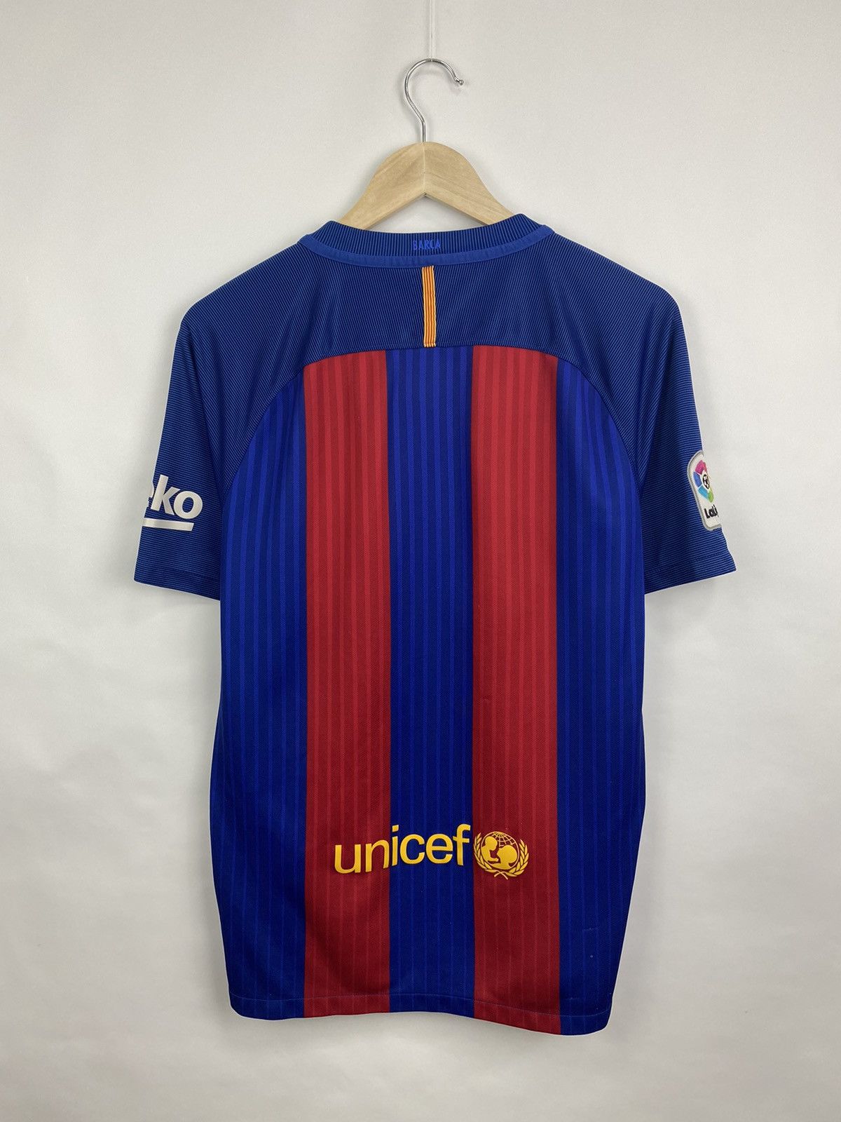 Nike F. C. Barcelona 2016 Nike Soccer Jersey t-shirt Size US M / EU 48-50 / 2 - 11 Thumbnail