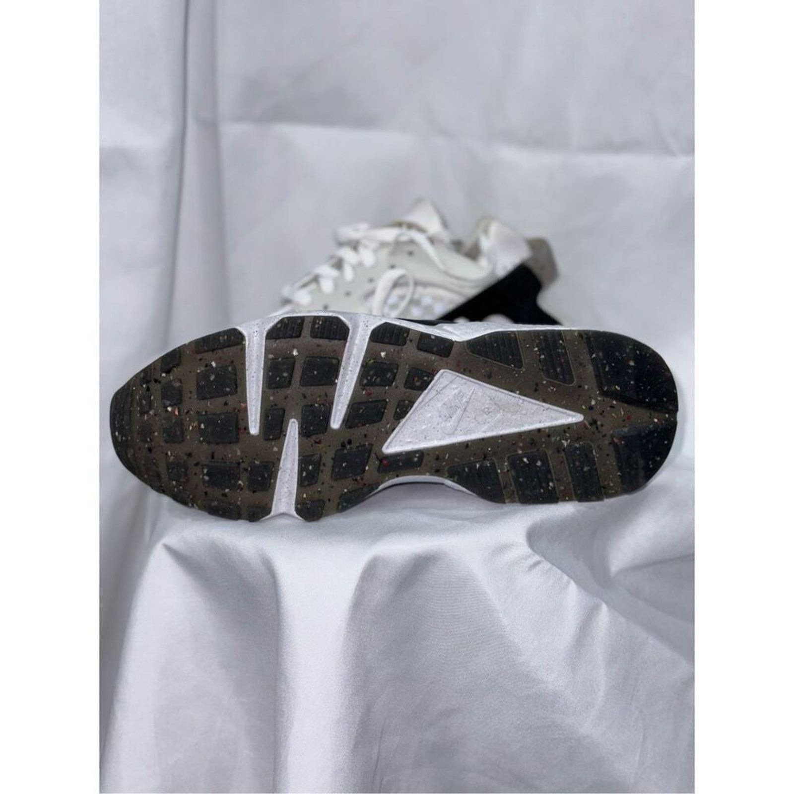 Nike Nike Air neutral white, tan, and black sneakers | Sz 8.5 Size US 8.5 / IT 38.5 - 4 Thumbnail