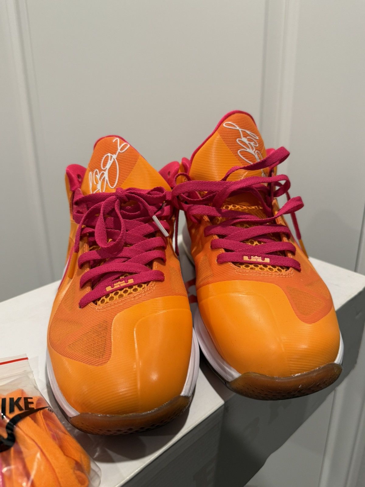 Nike Nike lebron 9 low floridian Size US 10.5 / EU 43-44 - 3 Thumbnail