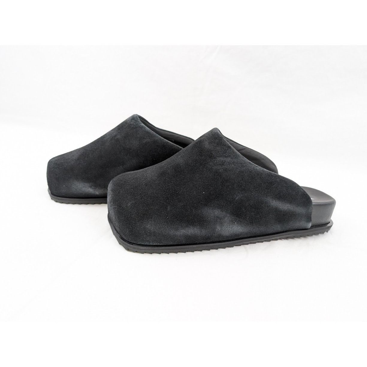 YUME YUME o1rshd1 Suede Truck Slide in Black Size US 8 / EU 41 - 14 Thumbnail