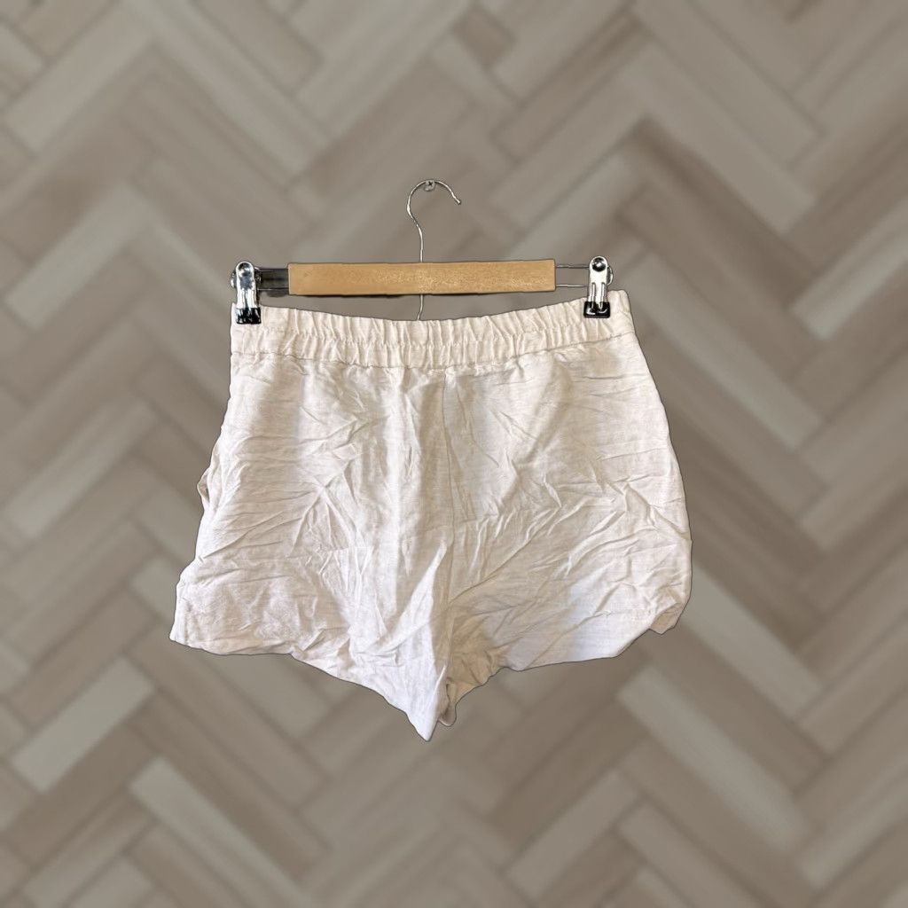 Vintage Wilfred White Linen Chino Shorts Womens Size 4 Size 27" / US 4 / IT 40 - 1 Thumbnail