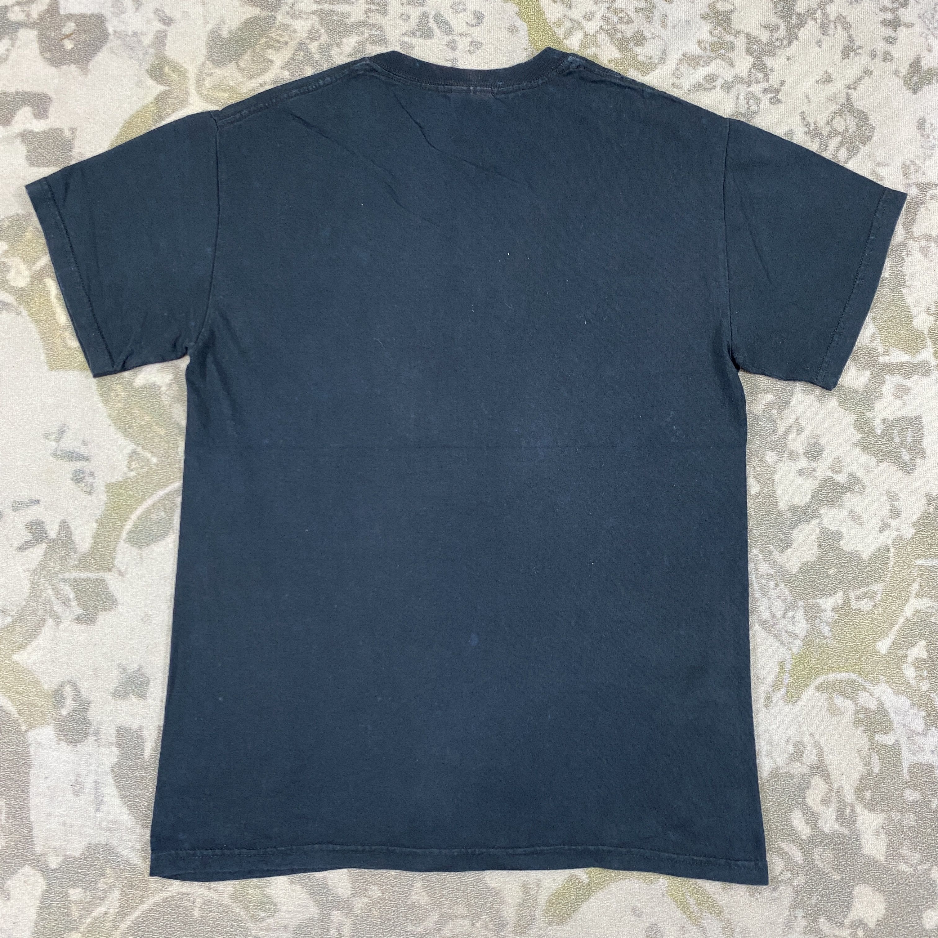 Band Tees Vintage Sex Pistol Vicious Circle T-shirt -D078 Size US S / EU 44-46 / 1 - 2 Thumbnail