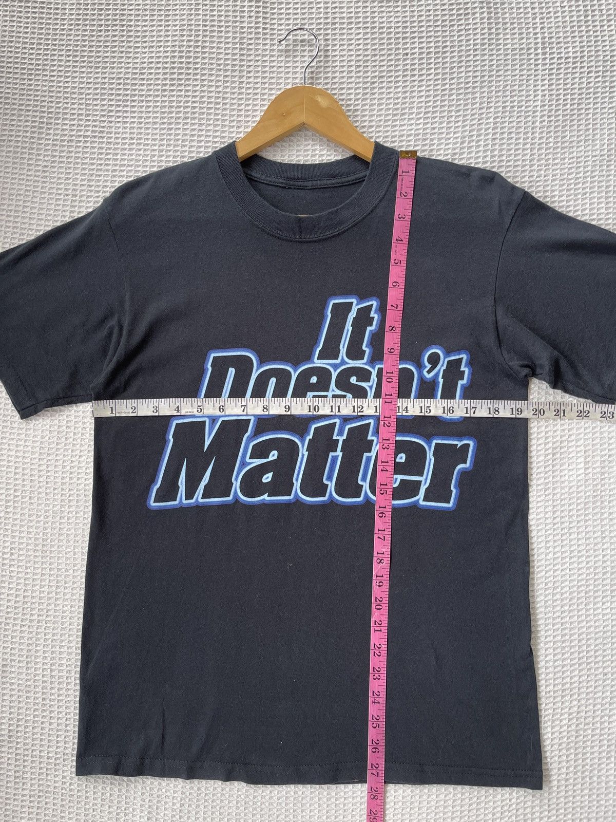 Vintage Rare🔥Vtg 2000 WWF The Rock ‘It Just Doesn’t Matter Tee Size US M / EU 48-50 / 2 - 12 Thumbnail
