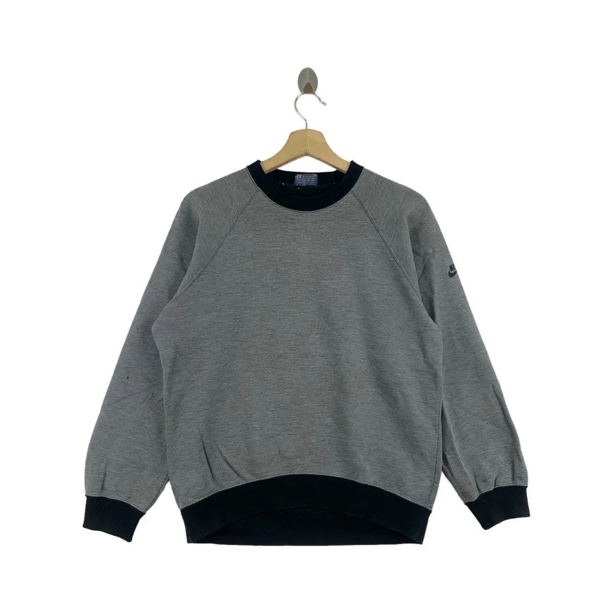 Nike Vintage 90’ NIKE SPORTSWEAR Swoosh Made In Japan Sweatshirt Size US M / EU 48-50 / 2 - 1 Thumbnail