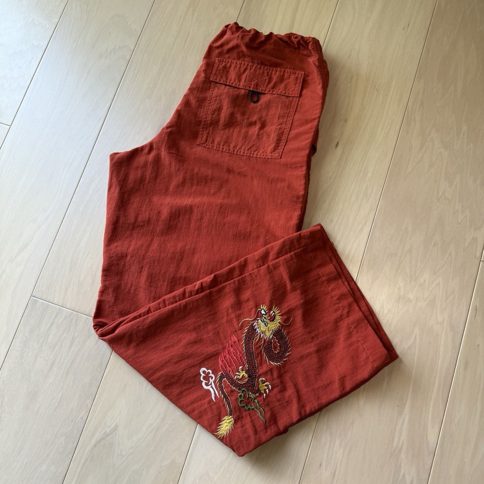 Vintage Vintage Dragon Cargo Pants 28 Orange Red Y2K Baggy TagRag Size US 28 / EU 44 - 8 Thumbnail