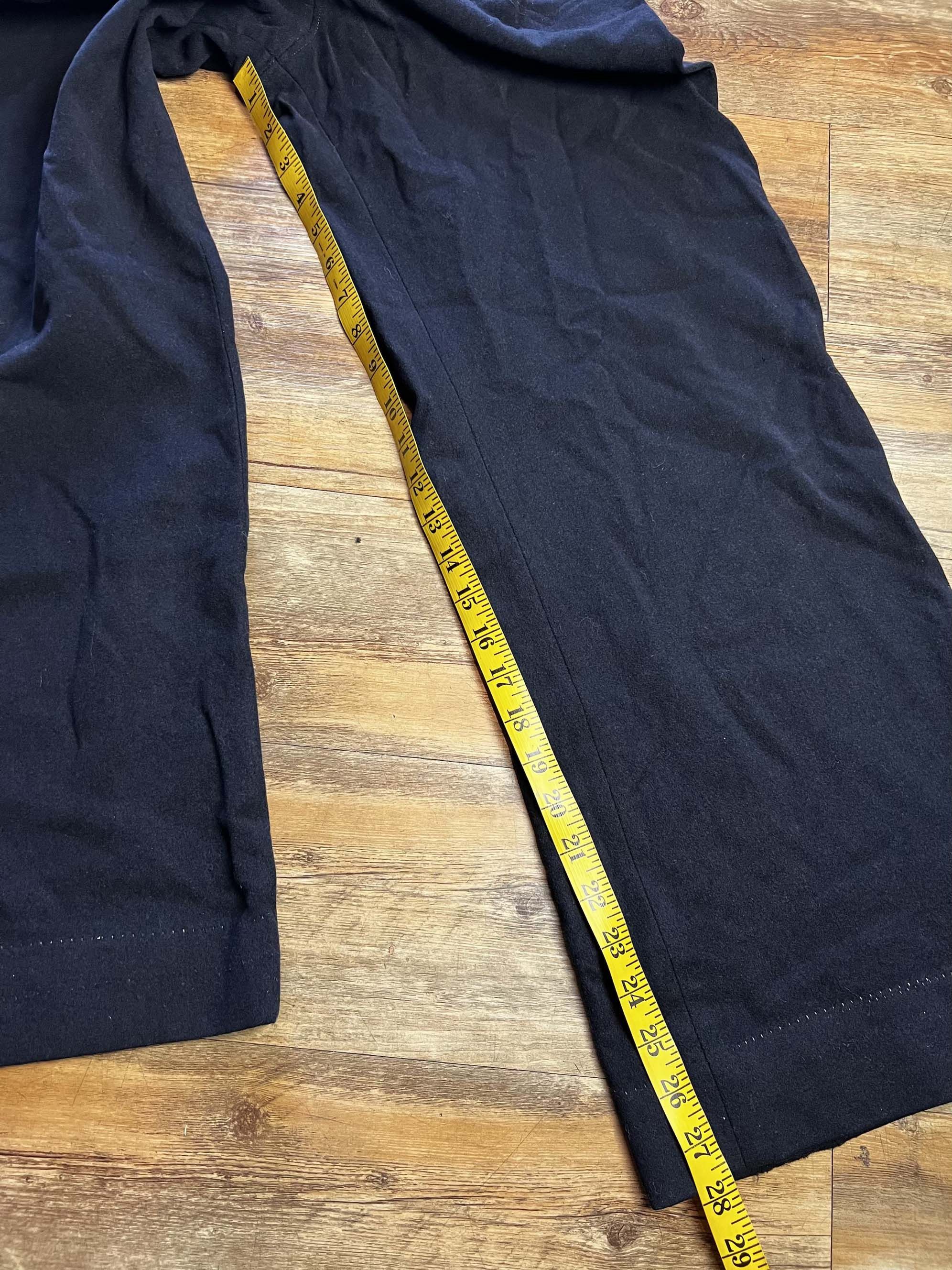 Vintage Vintage 1940s WWII US Navy 13 Button Wool Sailor Pants Size US 26 / EU 42 - 7 Thumbnail