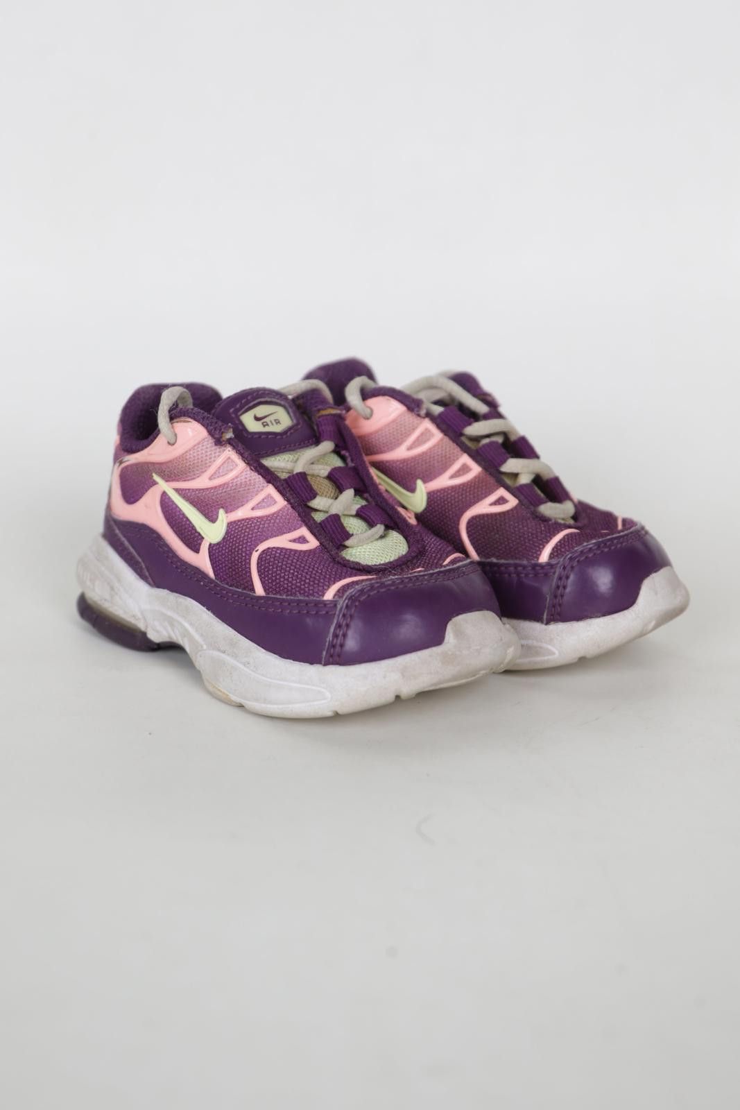 Nike 2018' Nike Air Max Low-Top Sneakers Size US 4 / IT 34 - 1 Thumbnail