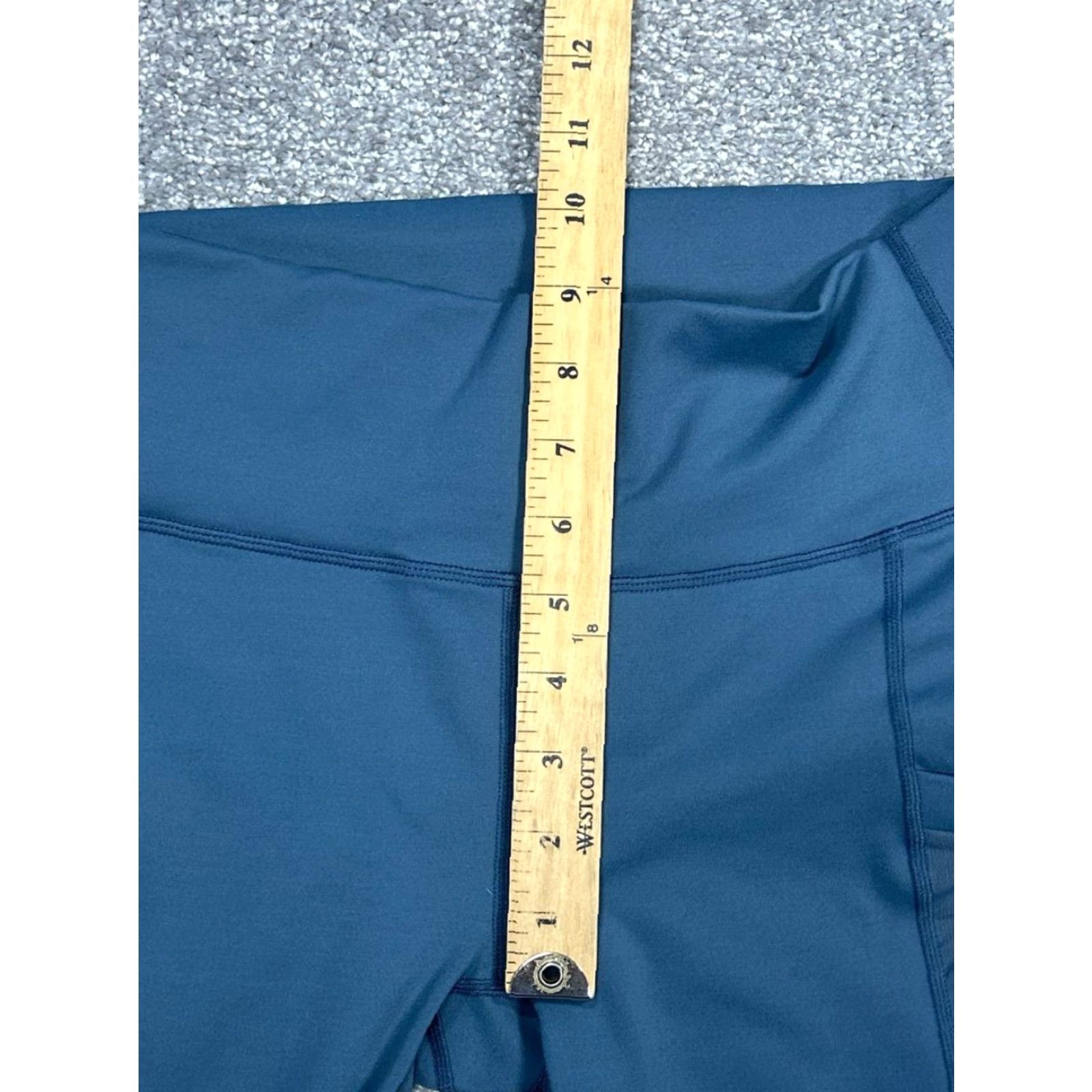Fabletics Fabletics Leggings Womens Small Powerhold Blue Compression Pockets Crop - Athletic Activewear Sport Athleisure Pockets Size 28" / US 6 / IT 42 - 4 Thumbnail