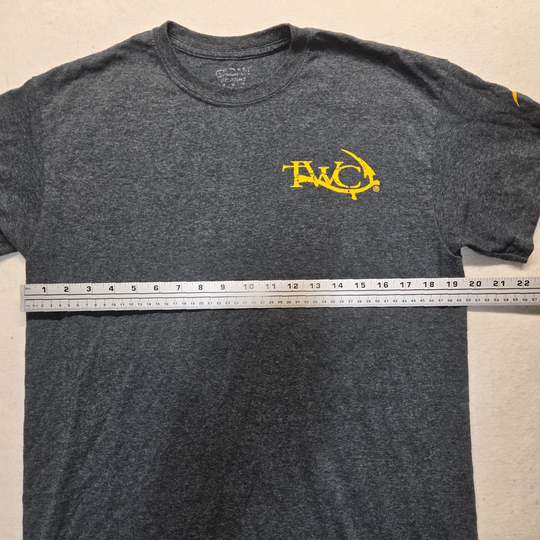 Gildan Gildan Shirt Adult M Medium Pensacola Pensacon 2015 Short Sleeve T-Shirt Gray Cotton Comics Vintage No Men’s Shirts Size US M / EU 48-50 / 2 - 4 Thumbnail