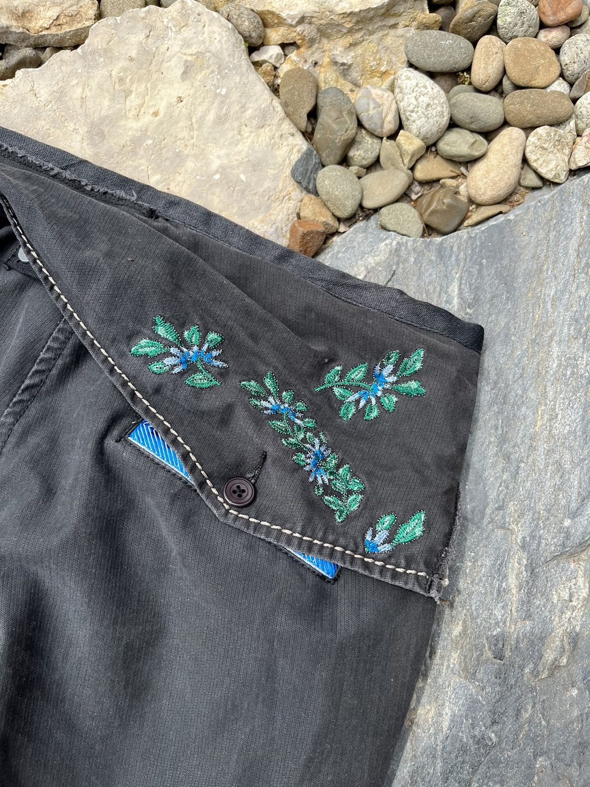 Marithe + Francois Girbaud Vintage Marithe Francois Girbaud floral y2k bondage pants Size 26" / US 2 / IT 38 - 12 Thumbnail