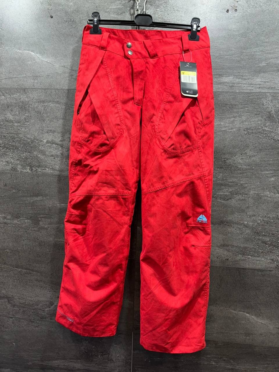 Other Vintage Nike ACG Storm Fit 5 Ski Pants in Red Womens Size 27" / US 4 / IT 40 - 1 Thumbnail