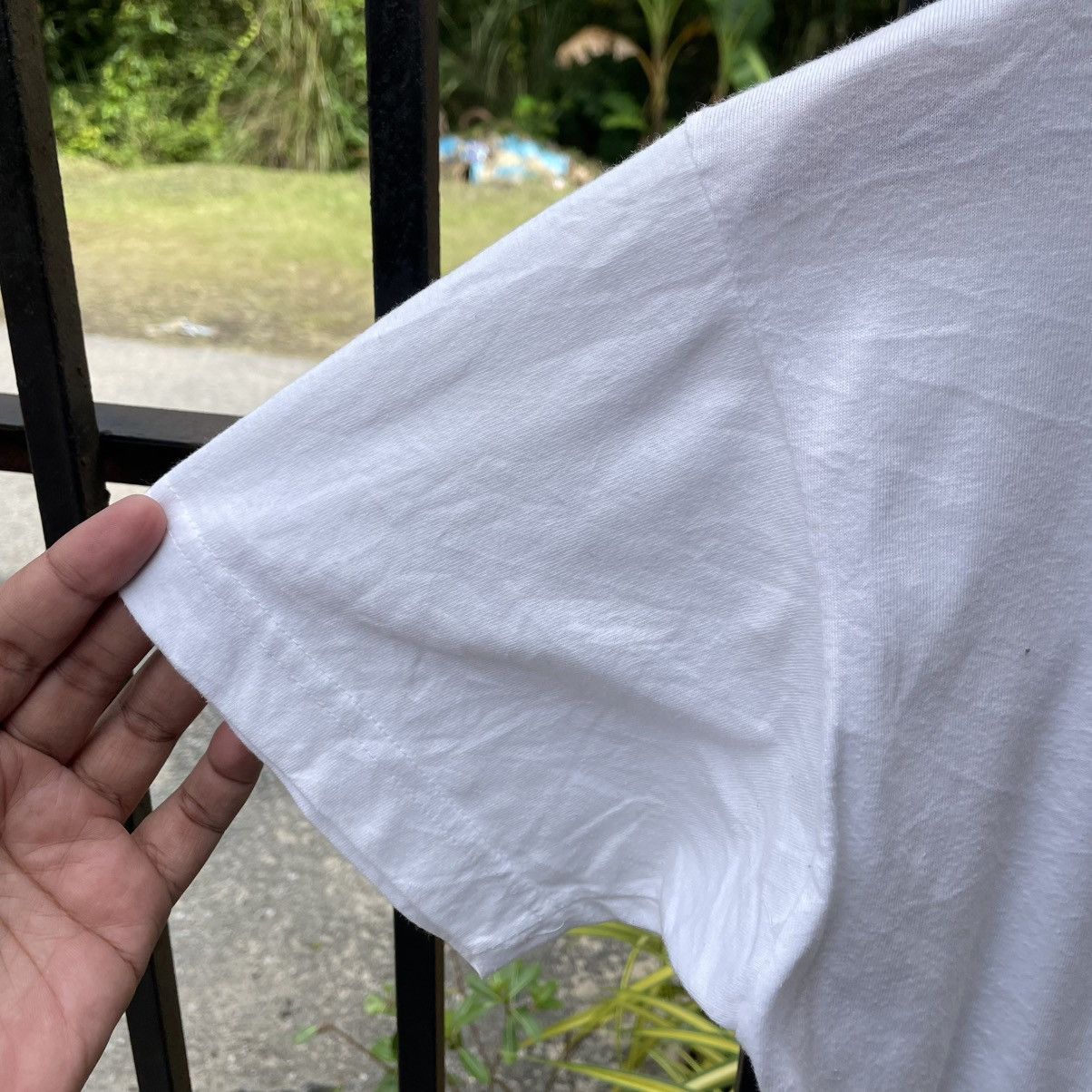 Surface To Air 🔥Vintage 90s Boracay Philippines Big Logo Surf Skate Tee Size US S / EU 44-46 / 1 - 8 Thumbnail