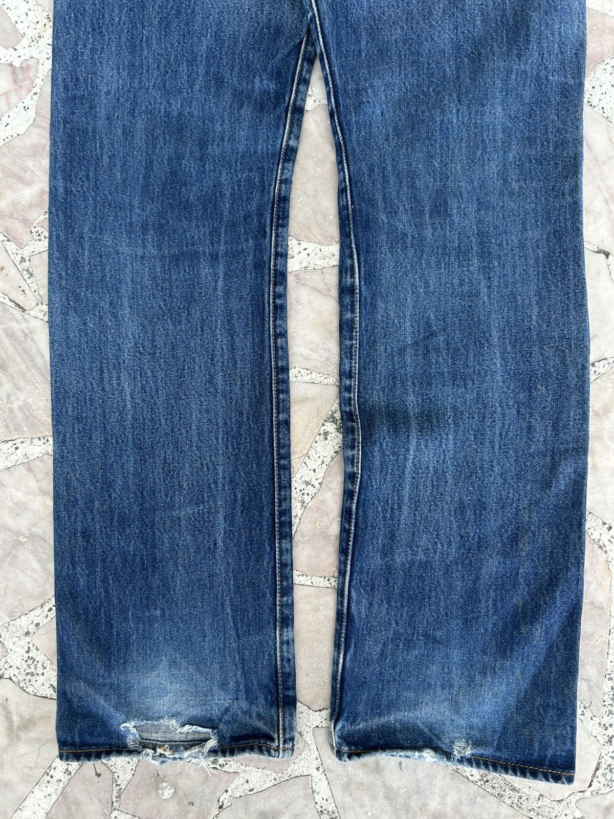 Levi's Levis W35 Ripped Denim Jeans Size US 35 - 9 Thumbnail